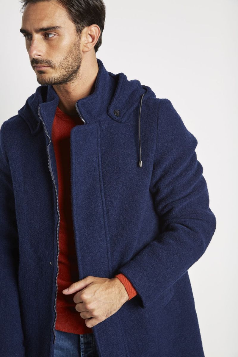 Cappotto Blu con Cappuccio Rimovibile e Collo Revers