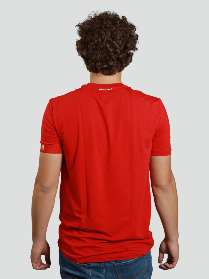 T-shirt Rossa "ICON" con Stampa sulla Manica in Cotone