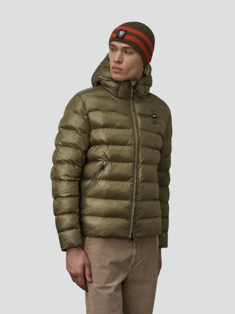 Piumino "Adams" verde in Eco Nylon con Cappuccio e Imbottitura