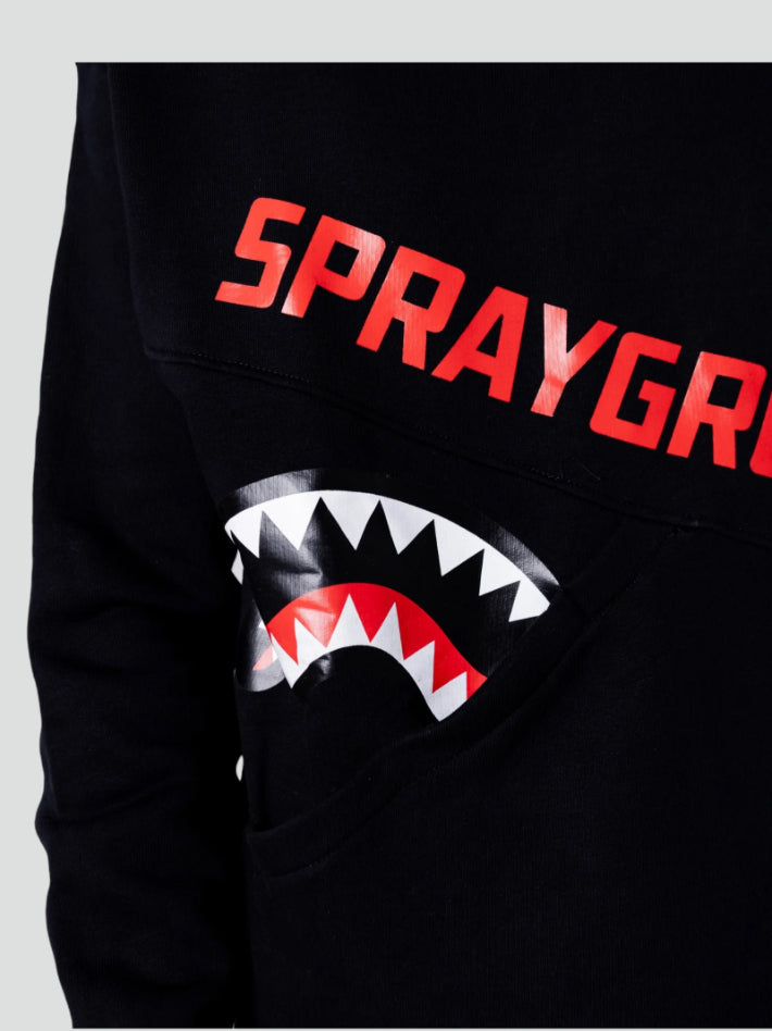 Felpa Nera "Shark Diagonal Pocket" con Tasca Obliqua
