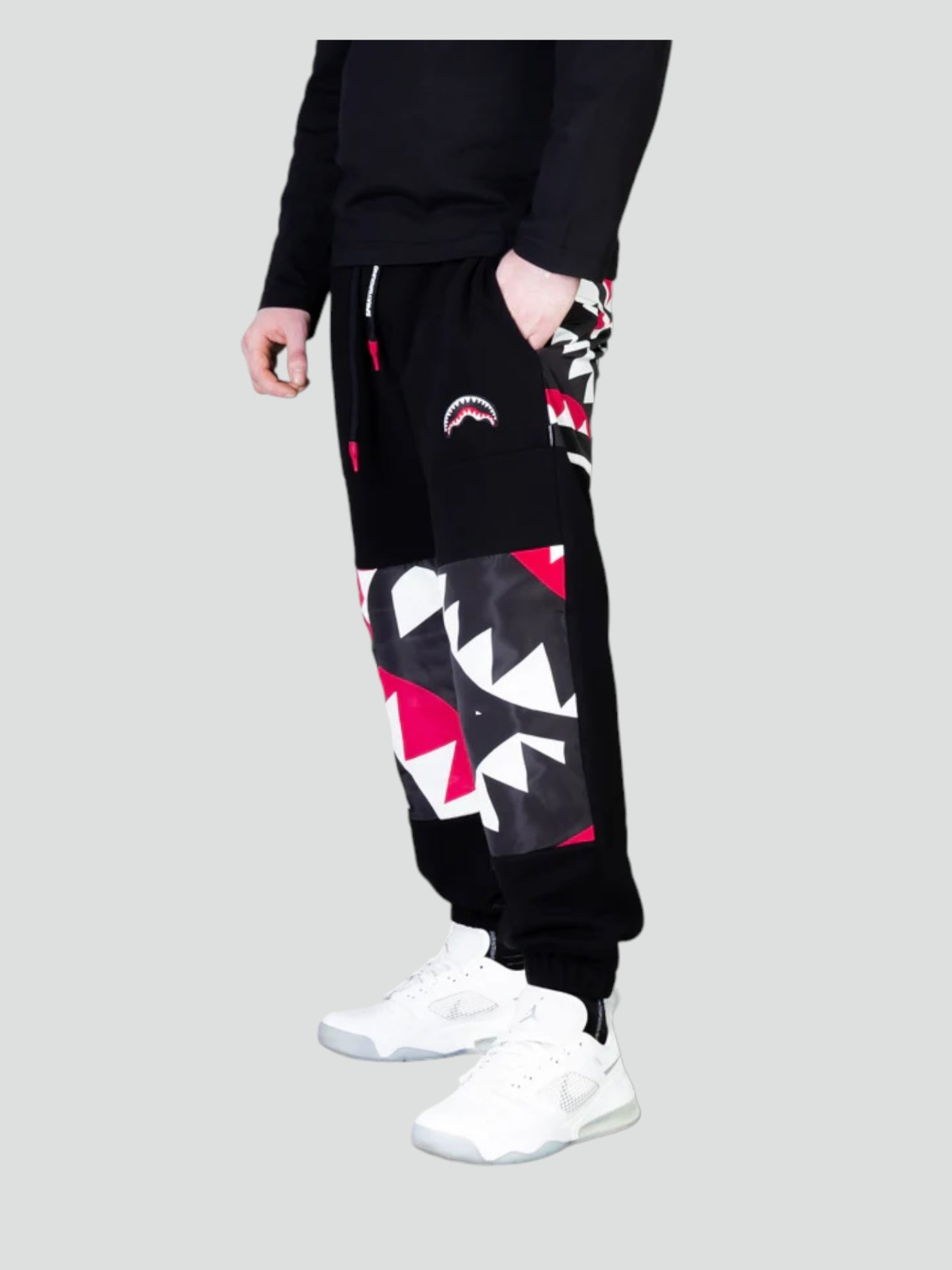 Pantaloni jogger "Shark Black Neri con Fantasia Squalo a Contrasto