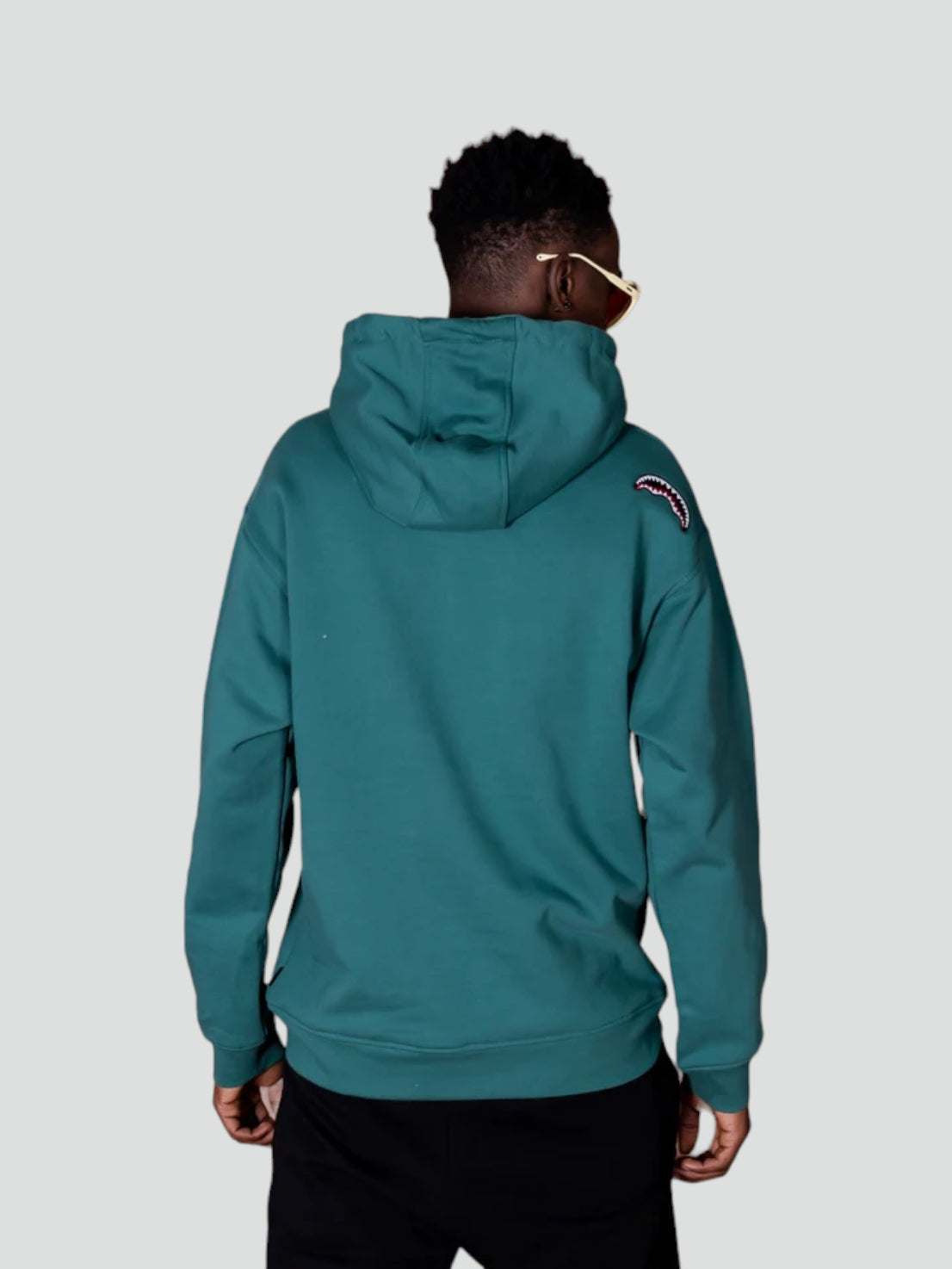 Felpa "Calmmind Bronzing Monster" Verde con Logo in Stile Graffiti