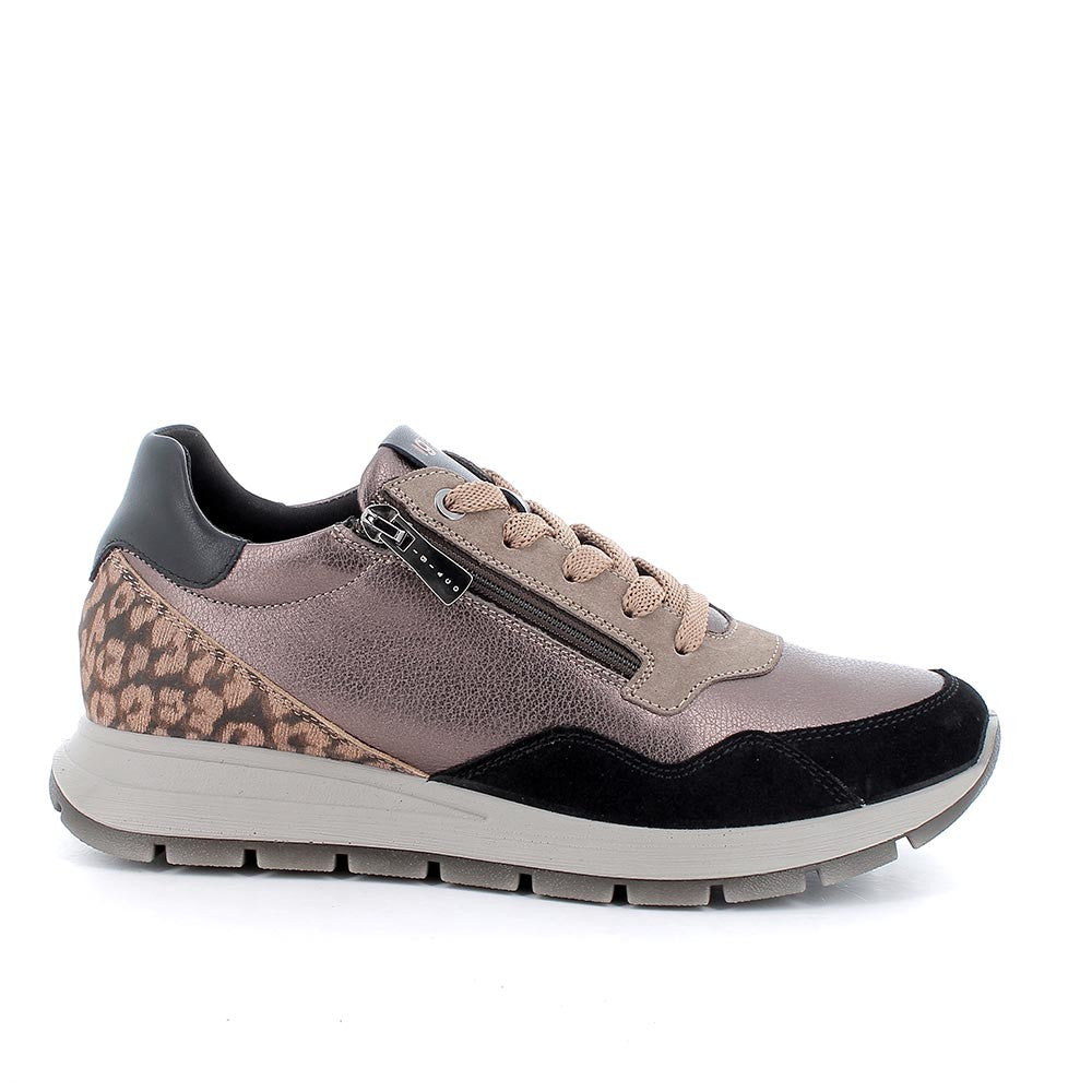 Sneakers bronzo in pelle laminata con lacci e zip laterale