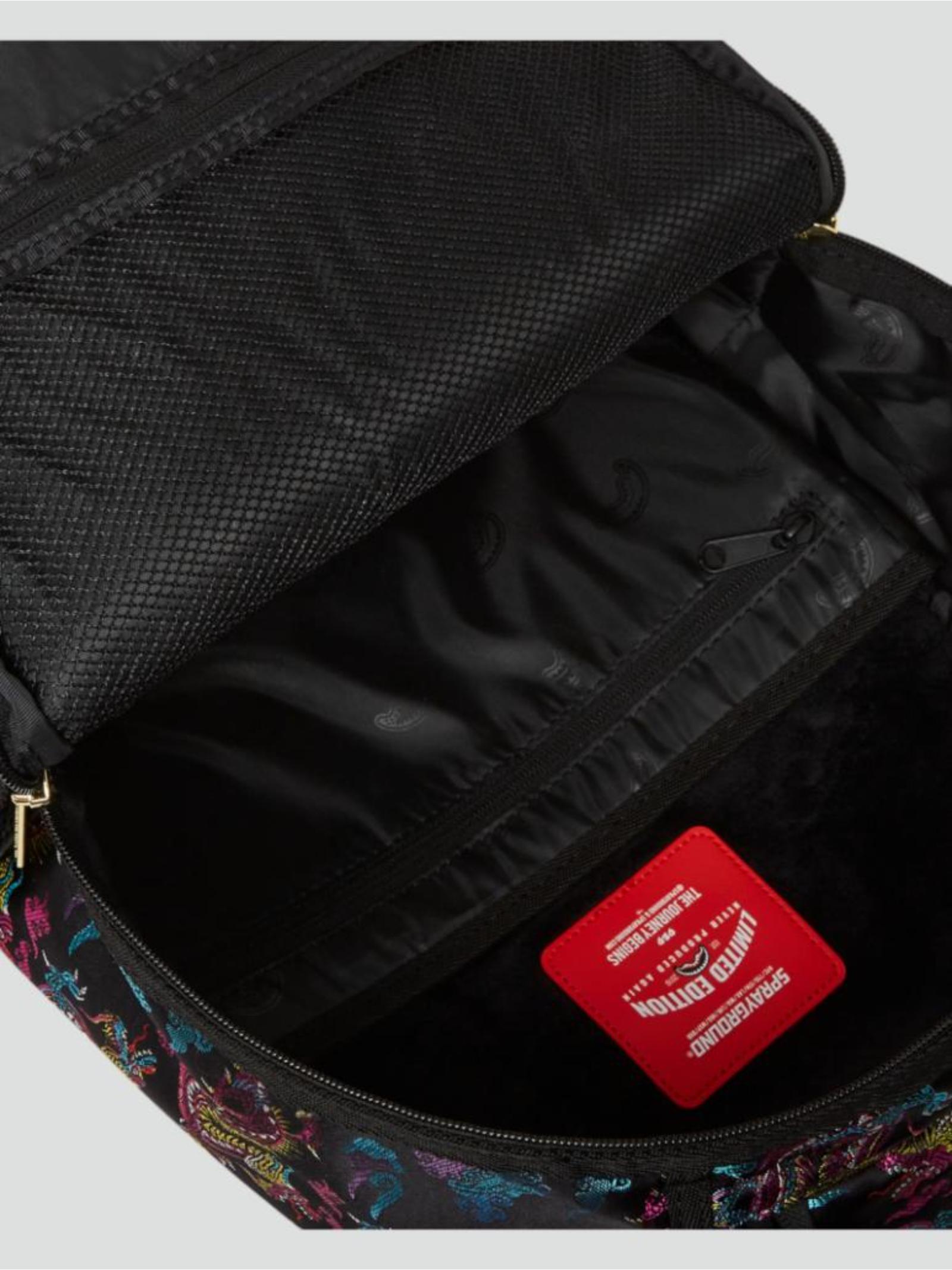 Zaino Shark "Embroidered Dragons" Nero con Ricami Multicolor