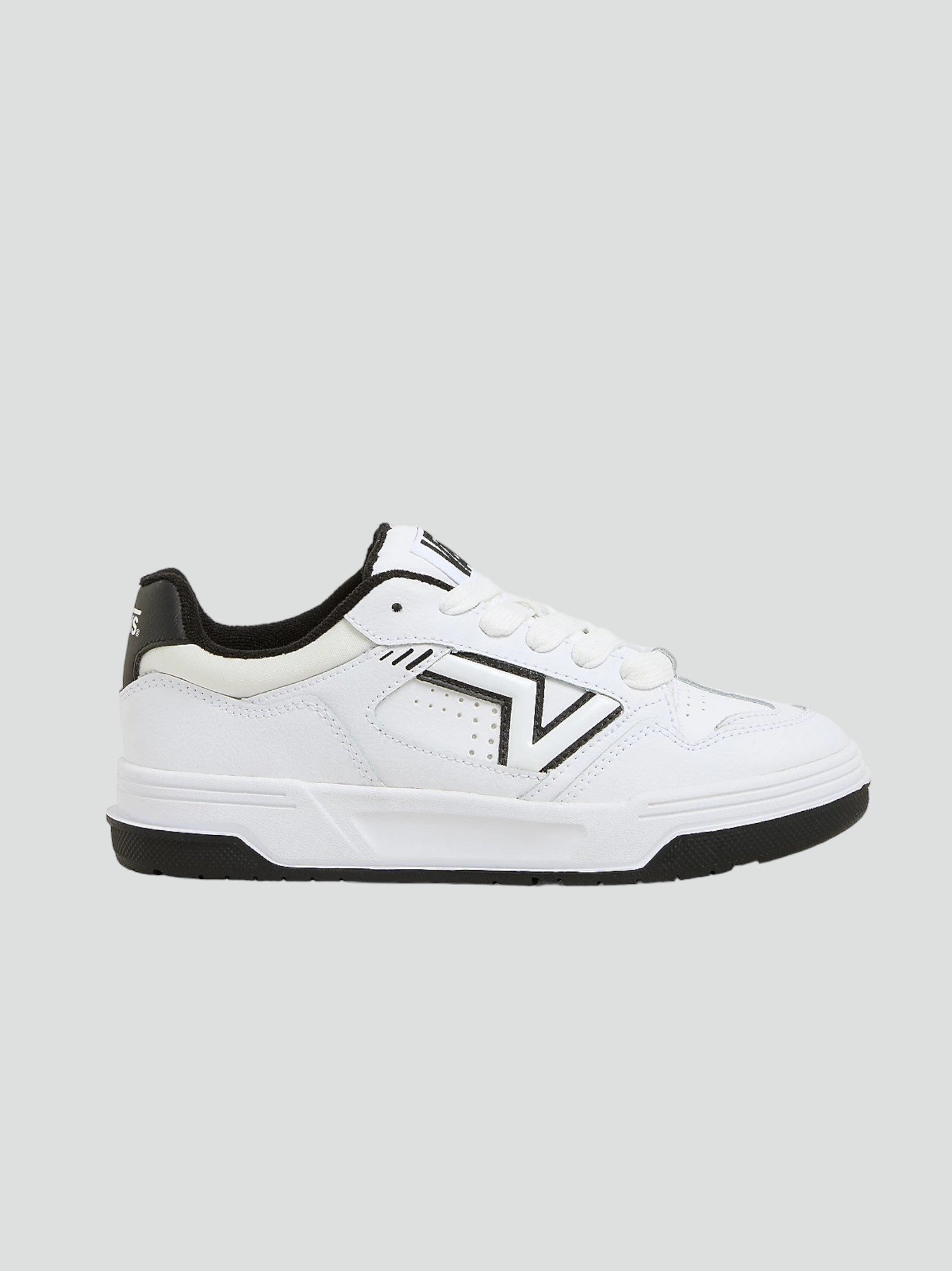 Sneakers "Upland" Bianche e Nere con Logo Flying V e Suola Spessa