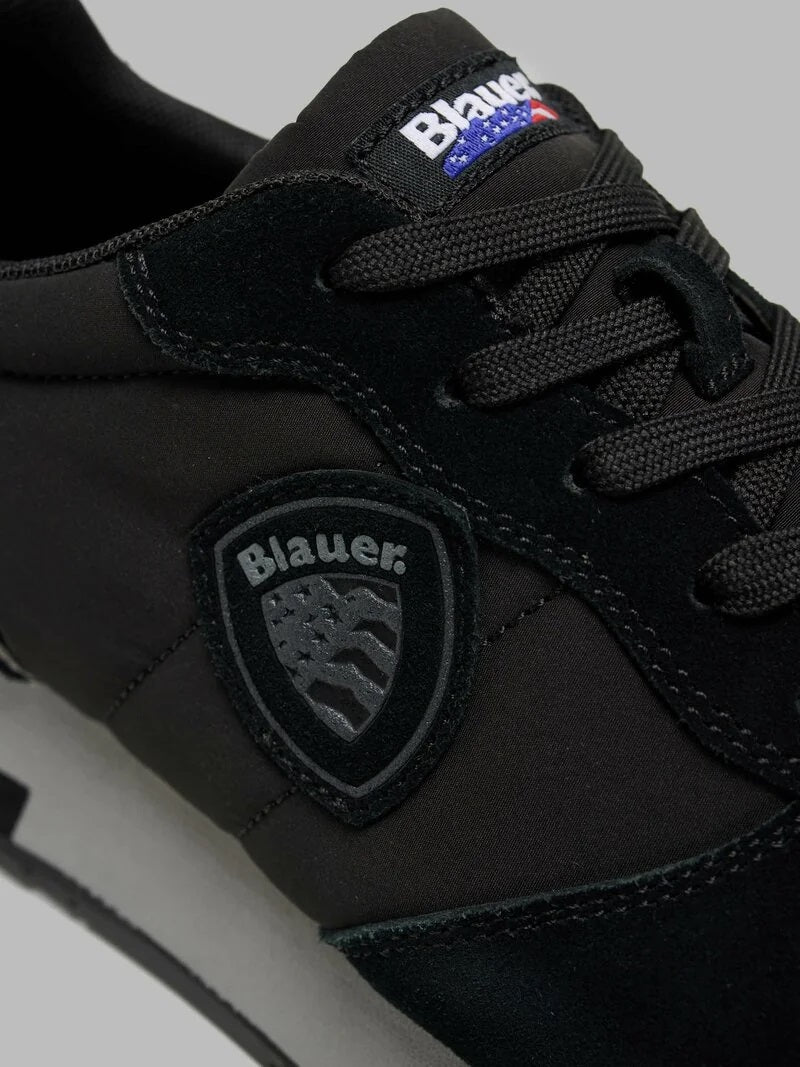 Sneaker "Queens" Nere in Tessuto e Pelle Scamosciata