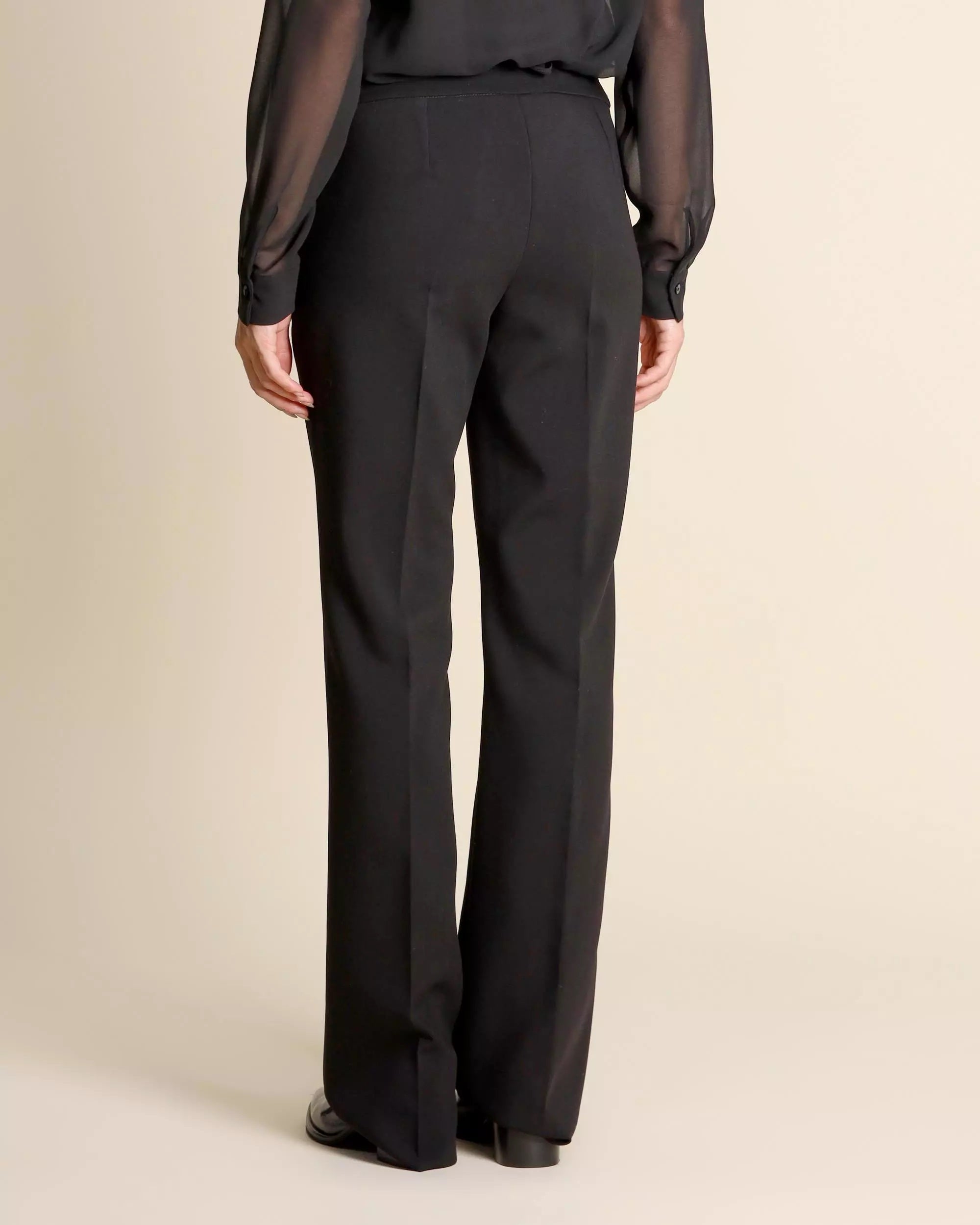 Pantalone Flare Stretch "Franca" Nero con Linea Aderente