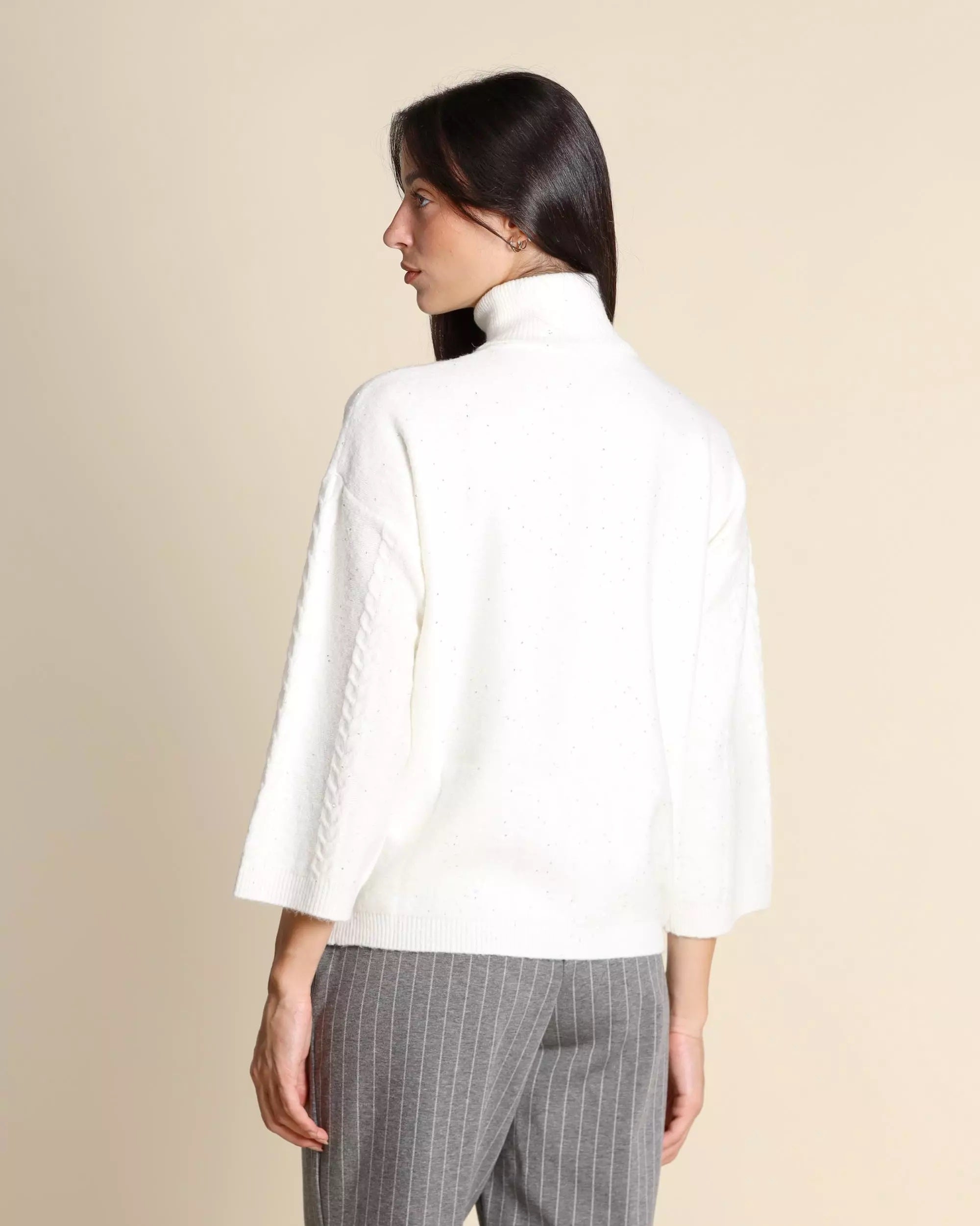 Maglia dolcevita "Lido" Bianca Svasata in Filato Comfy con Paillettes