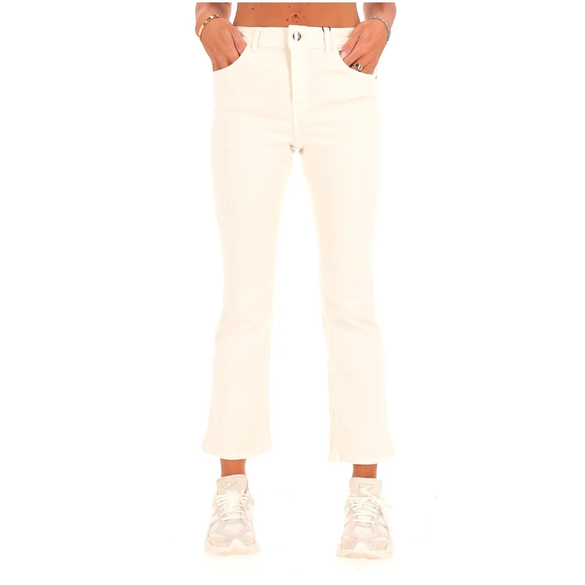 Pantalone "Mode" bianco burro in gabardina stretch con linea flare