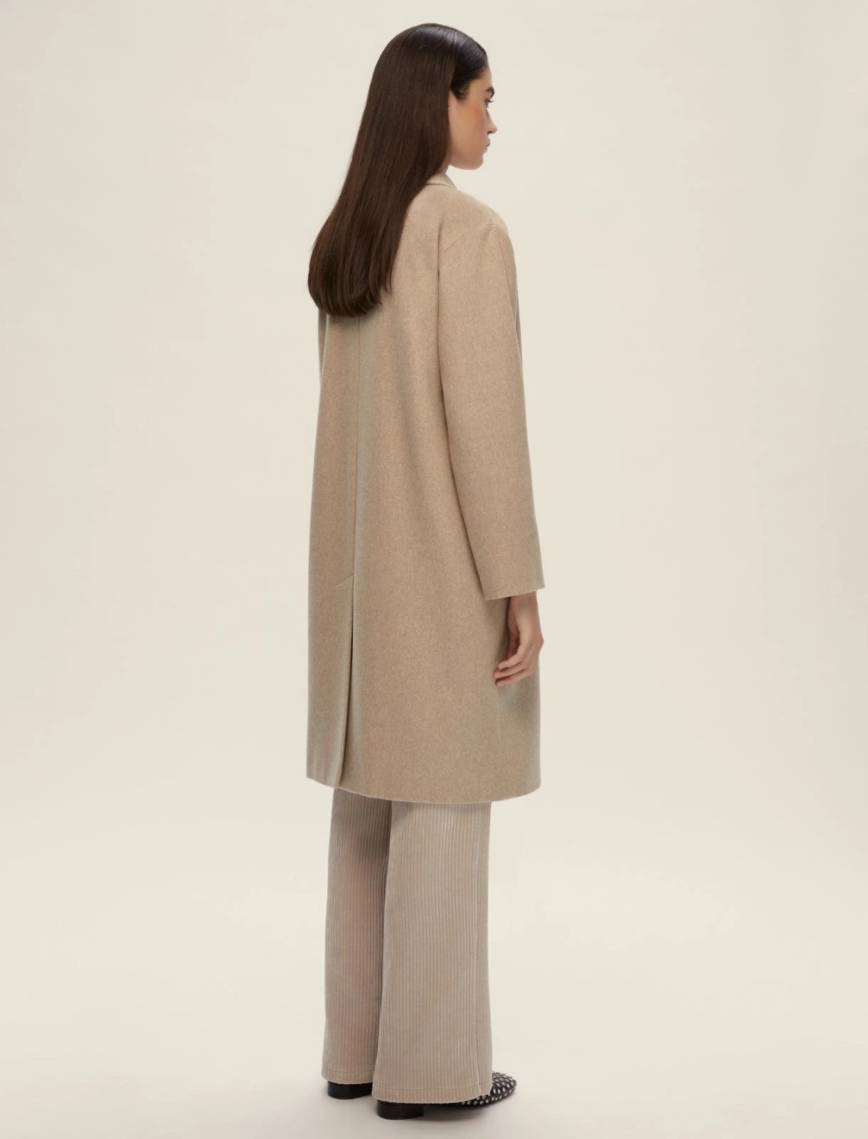 Cappotto Doppiopetto "Roll" color Cachà in Drap di Lana e Nylon