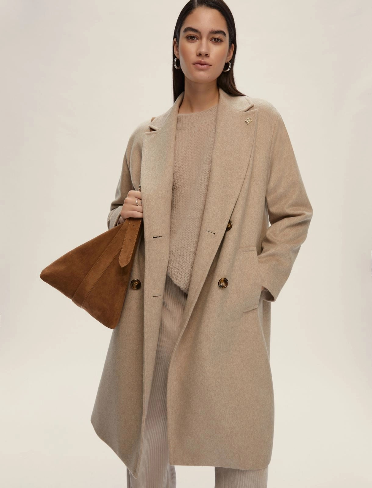 Cappotto Doppiopetto "Roll" color Cachà in Drap di Lana e Nylon