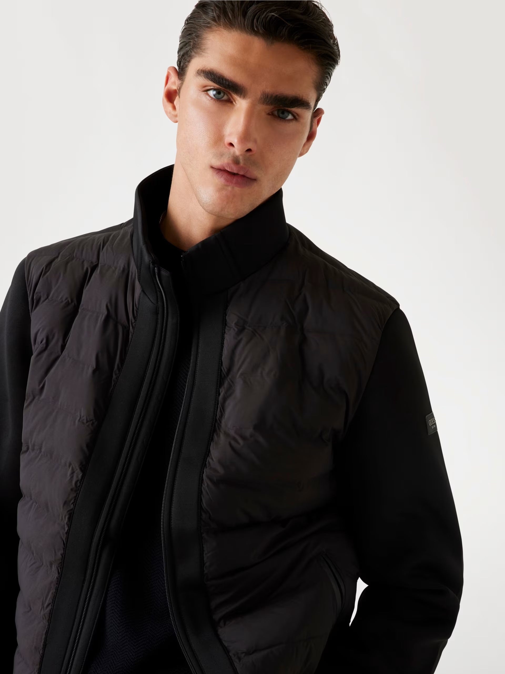 Piumino Nero in Scuba Tech Stretch Slim Fit con Zip e Collo Alto