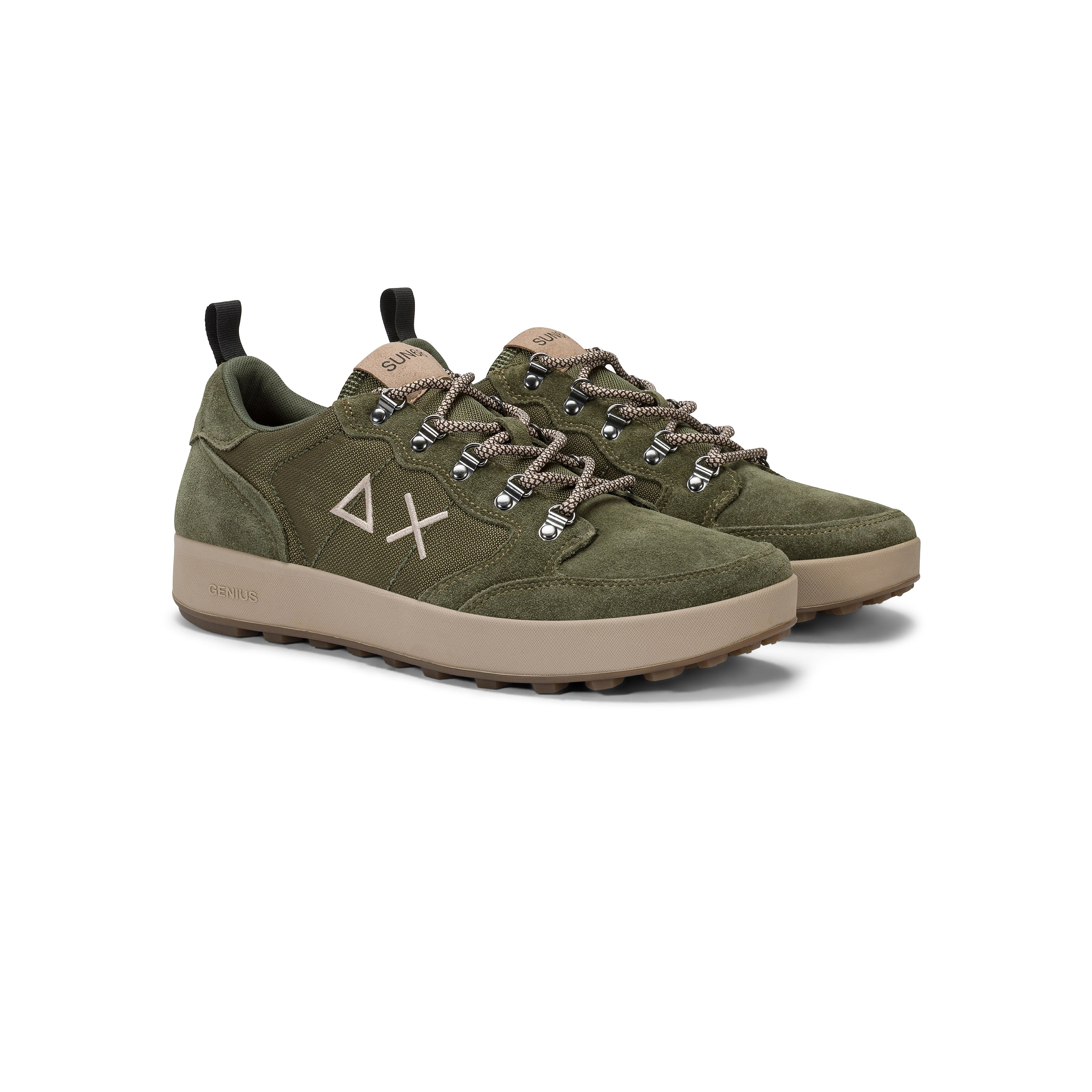 Sneakers "Genius Solid" verde con Dettagli in Pelle Scamosciata