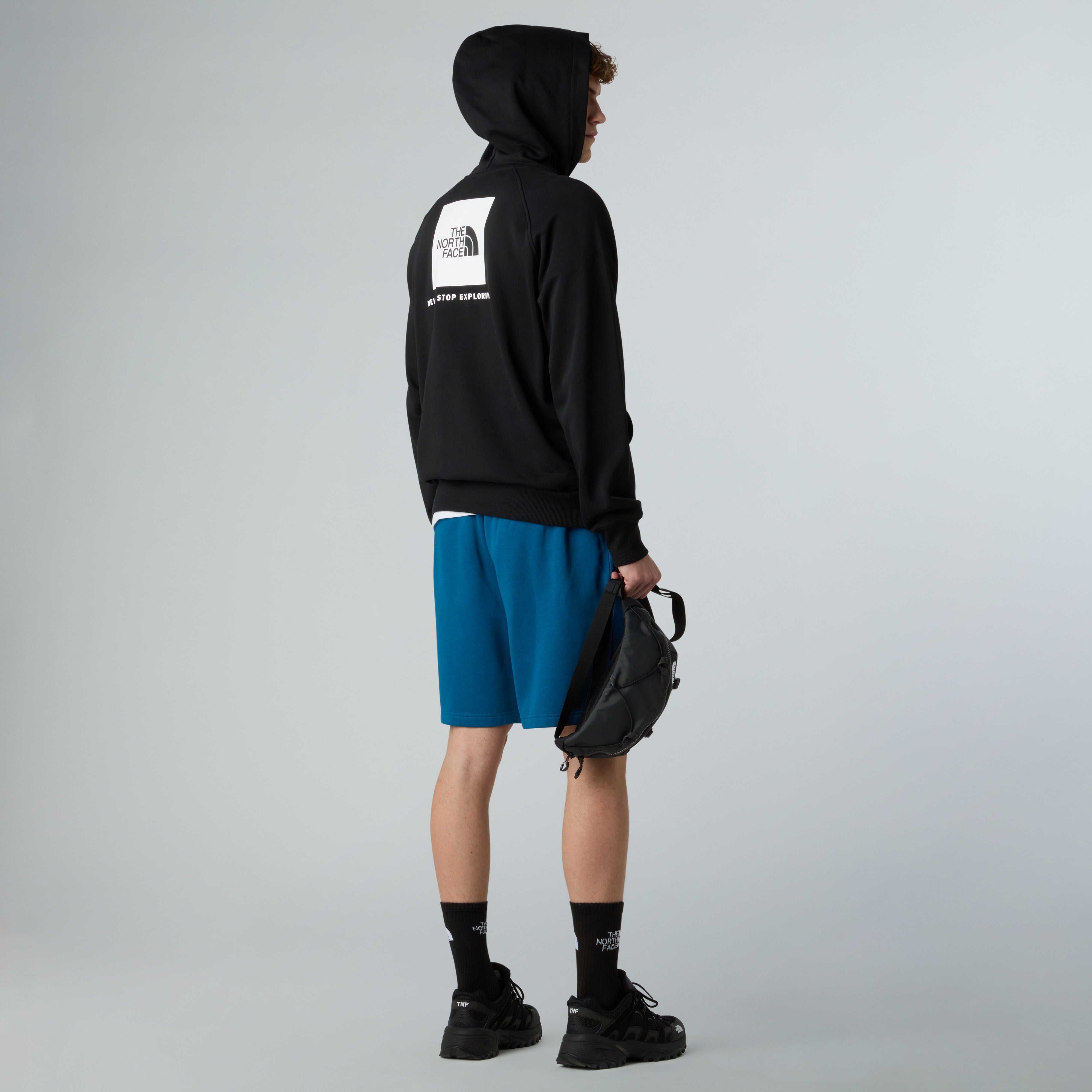 Felpa con cappuccio "NSE Box" nera da uomo con maniche raglan