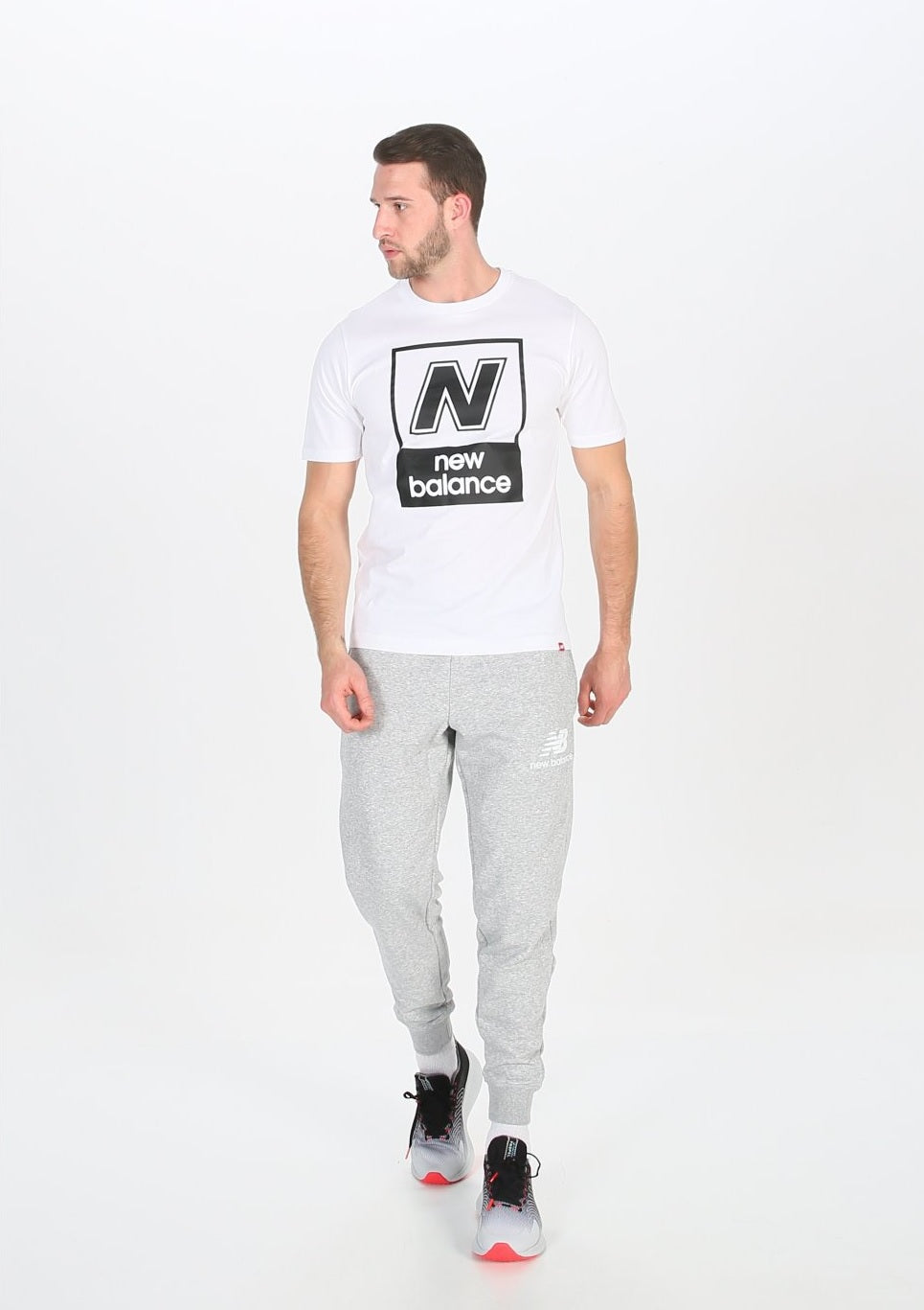 t-shirt bianca "Essential Box" bianca con logo nero