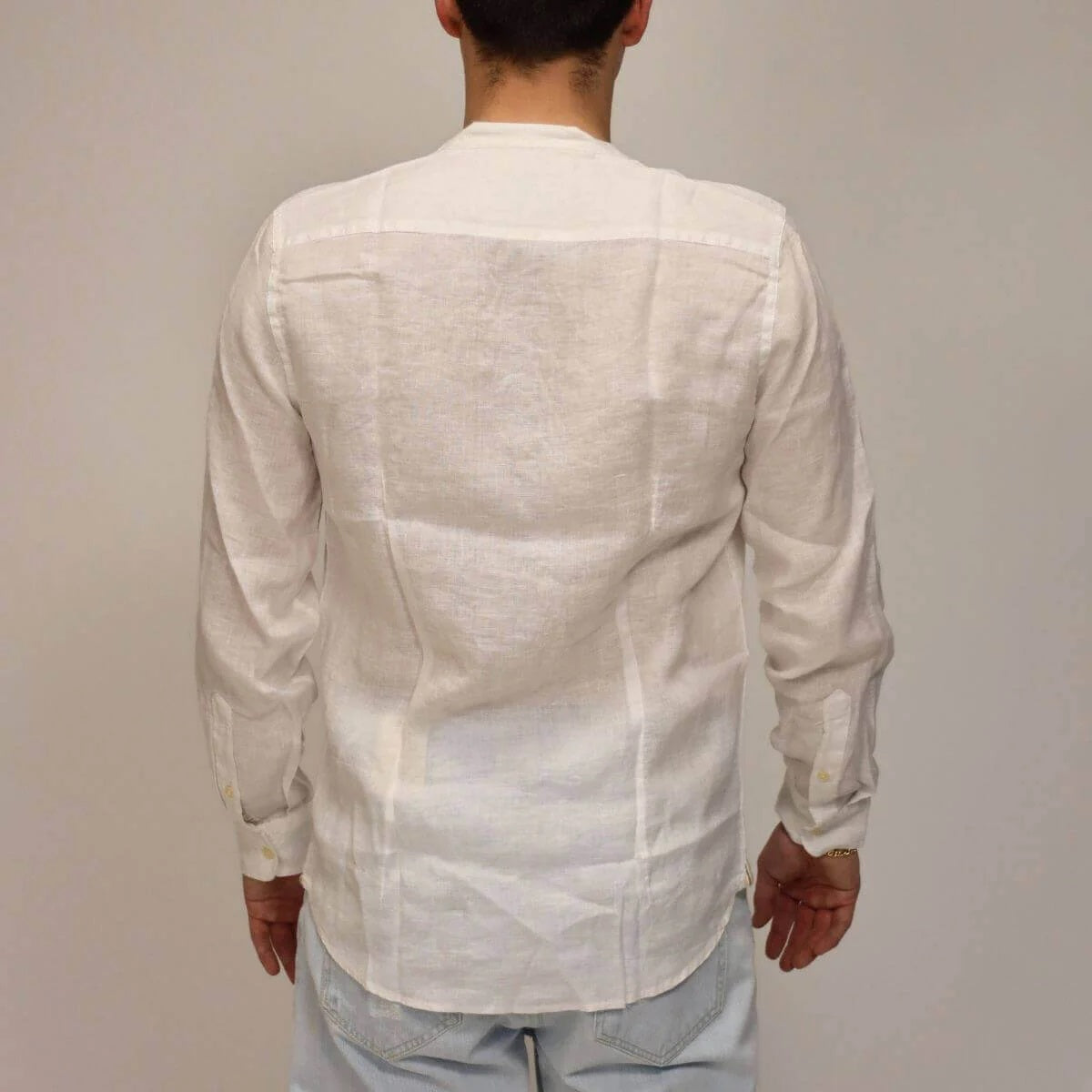 Camicia Bianca con Collo Coreana in 100% Lino a Maniche Lunghe
