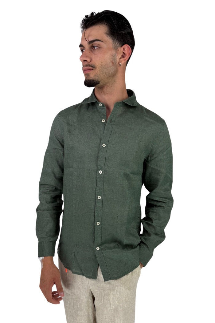 Camicia verde militare da uomo in puro lino con collo italiano