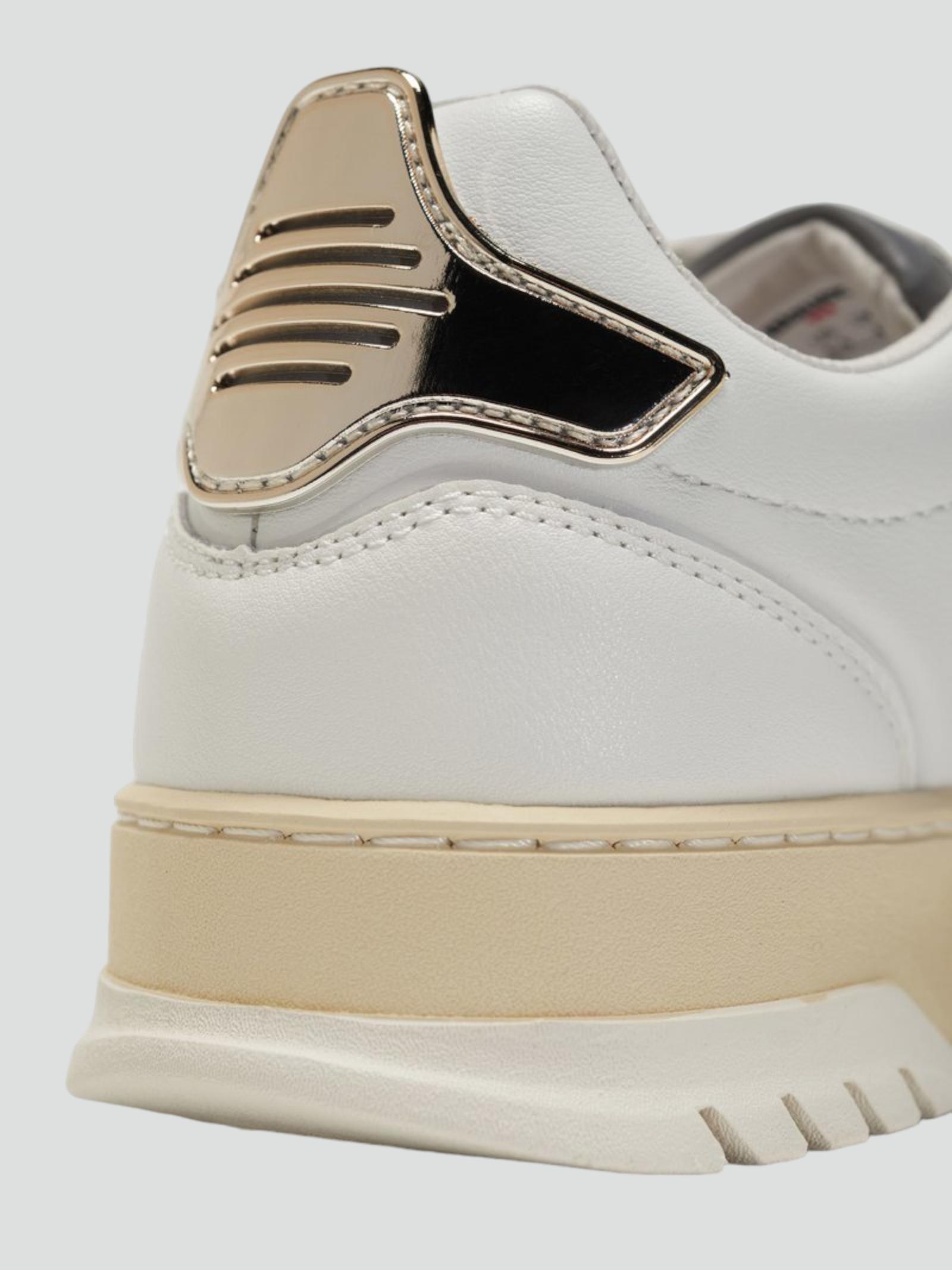 Sneakers "Adel01" Bianco Platino in Pelle con Dettagli Logo