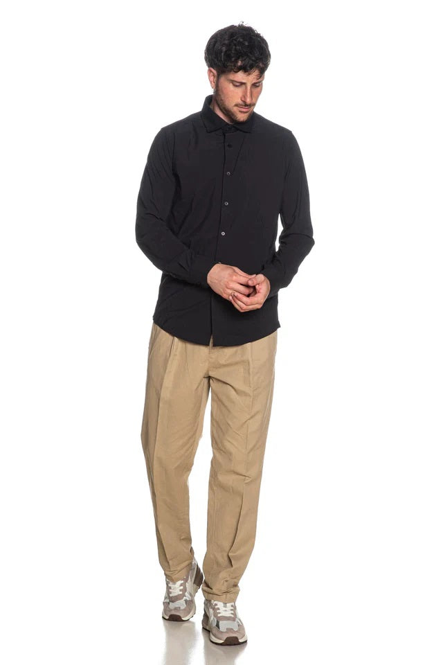 Camicia nera in Nylon a Maniche Lunghe con Collo Italiano
