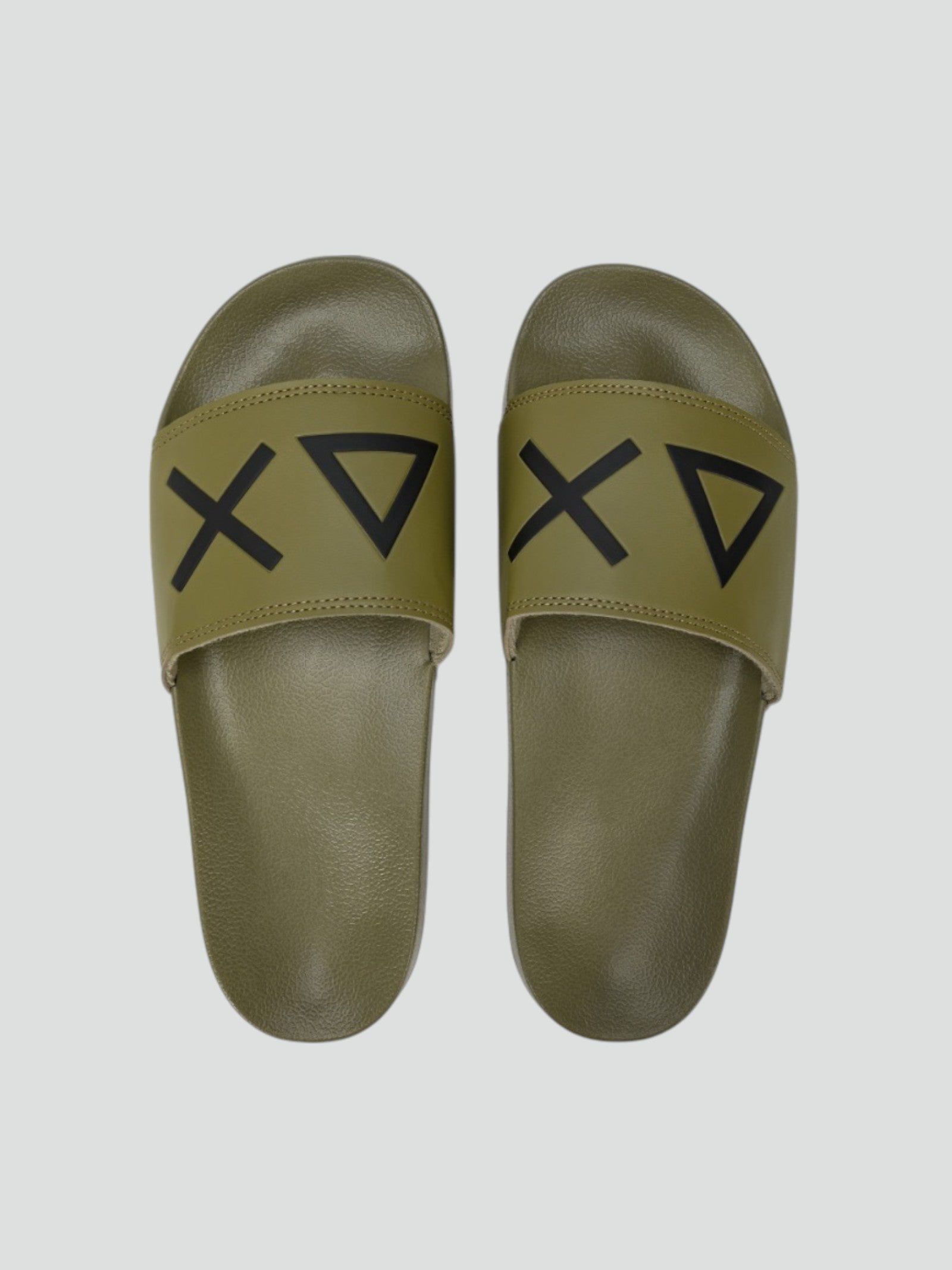 Ciabatte uomo Sun68 verde militare con simboli geometrici neri