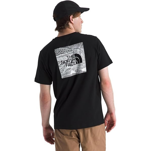 T-shirt Uomo nera con Grafica Montagna Retro