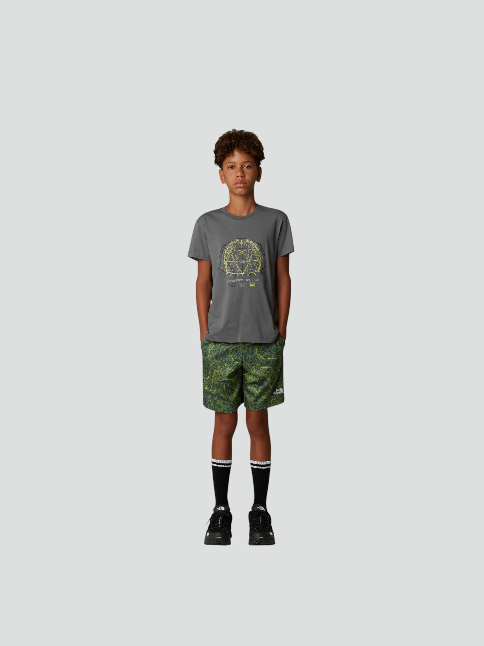 T-shirt Verde Bambino - Girocollo con Logo Frontale Grande e Logo Retro