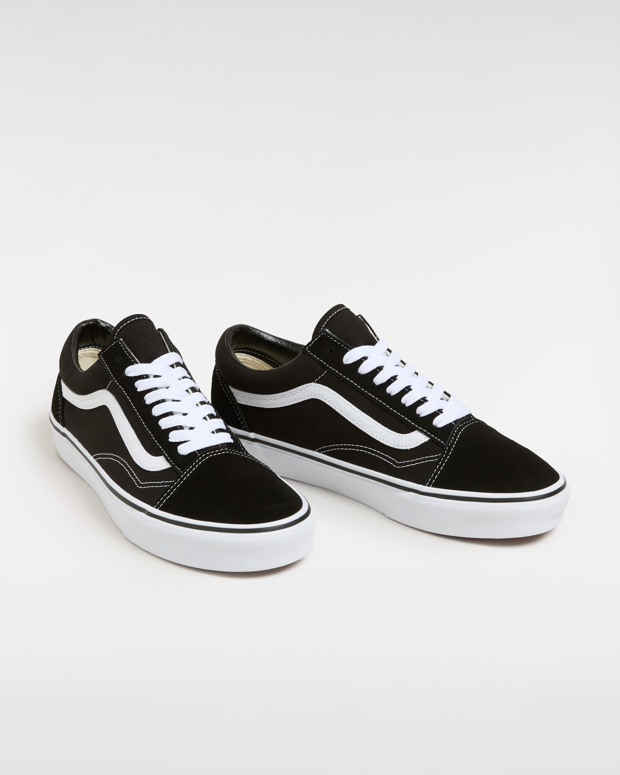 Sneakers Vans Old Skool Black/White in Suede