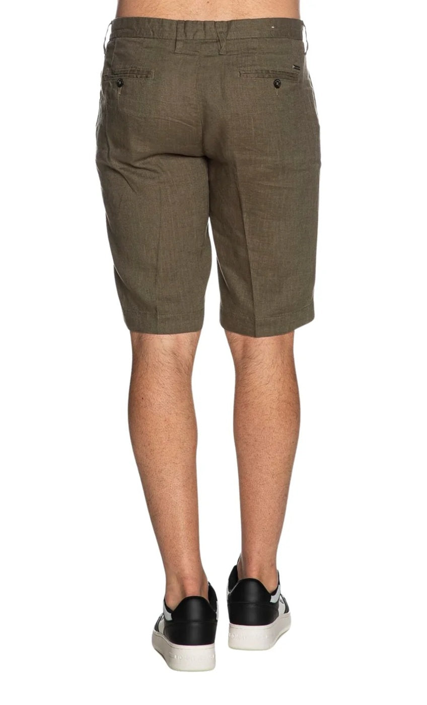 Bermuda Markup uomo MK15203 Reg Linen modello chino Verde militare<BR/>