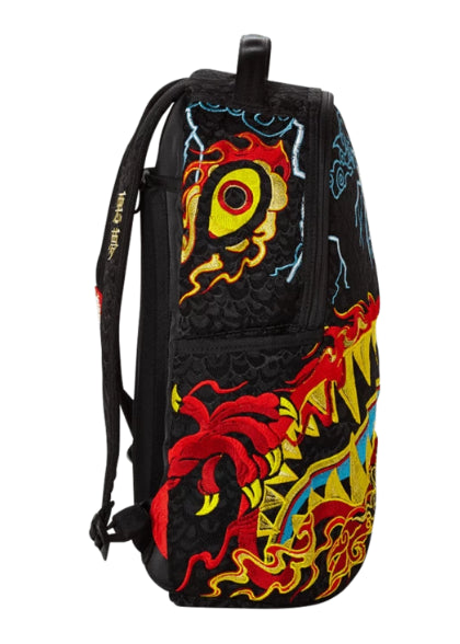 Zaino Shark "Dragon Nightmare" con Ricamo Fiamme e Fulmini 