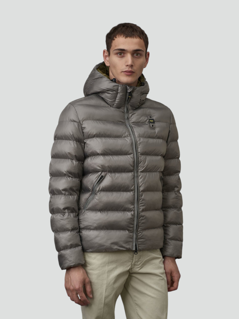 Piumino grigio "Adams" in Eco Nylon con Cappuccio e Imbottitura 