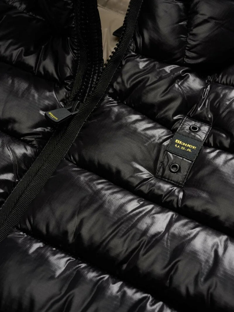 Piumino Nero "Adams" in Eco Nylon Micro-Rip con Cappuccio 