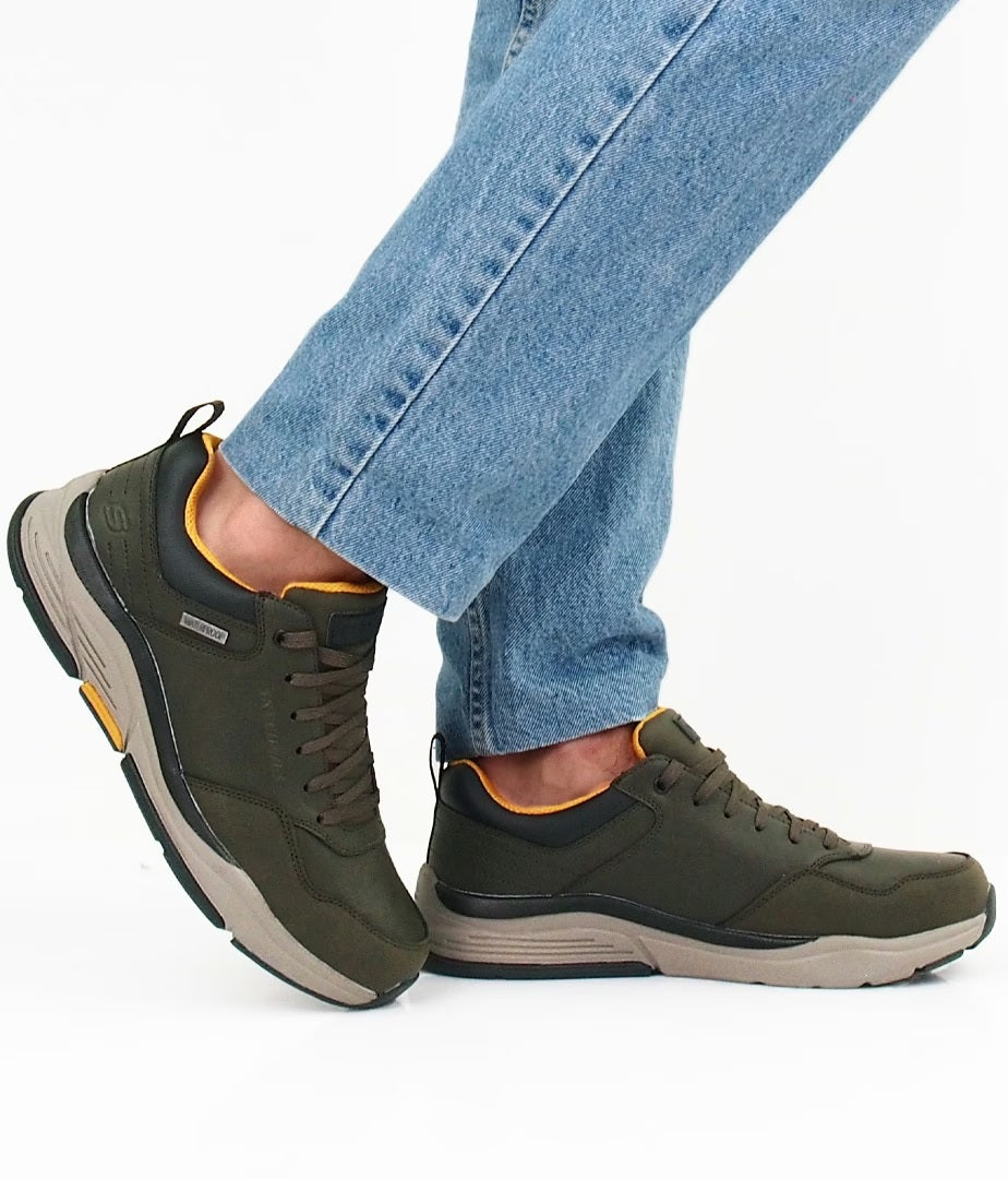 Sneakers "Benago" Oliva in Pelle con Soletta Memory Foam® 