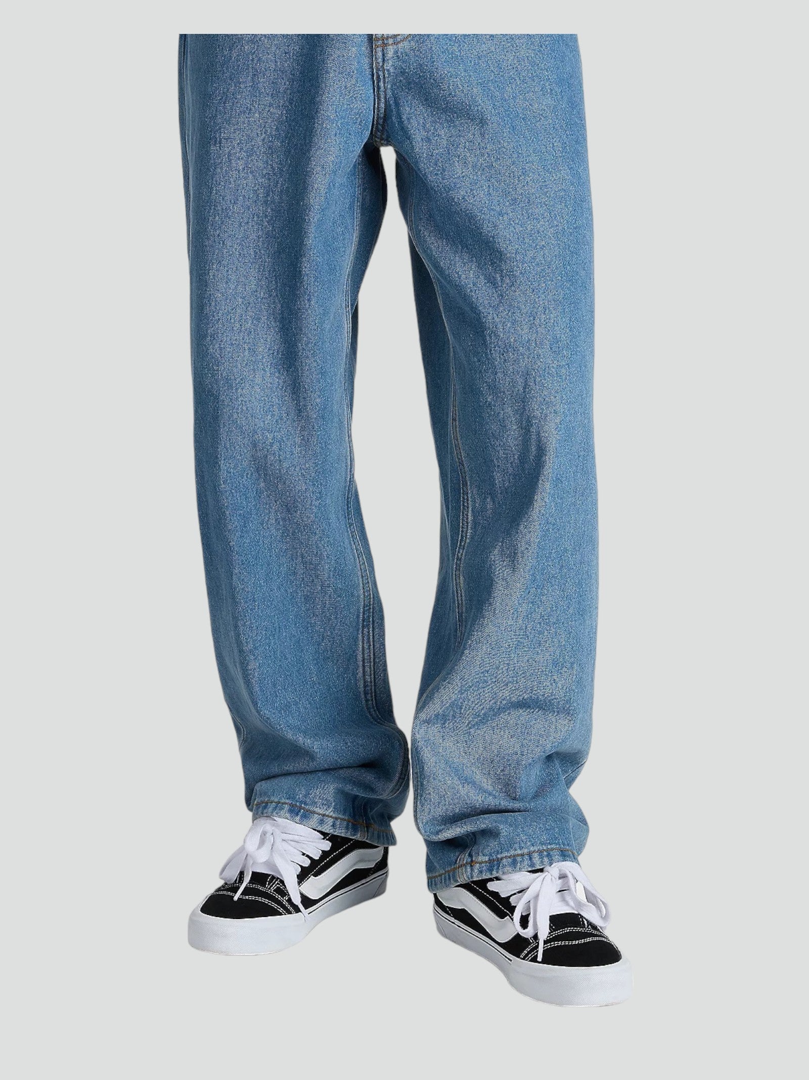 Sneakers "Knu Skool" Nere e Bianche in Camoscio con Sidestripe 3D 