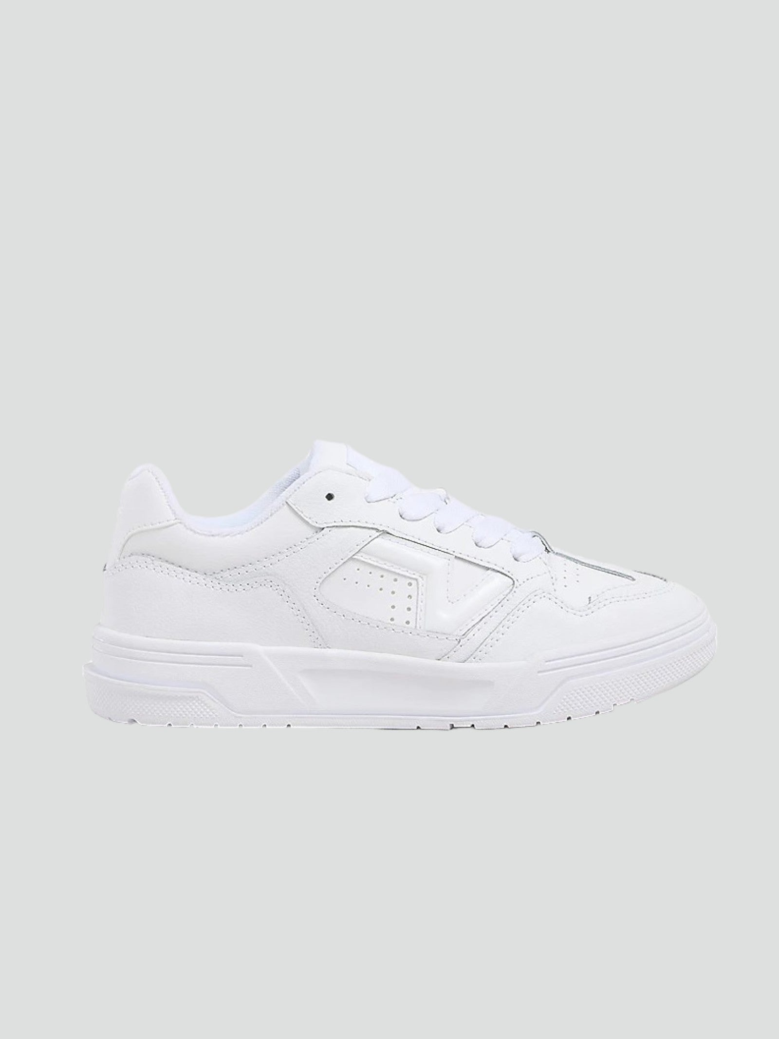 Sneakers "Upland" Bianche con Logo Flying V e Suola Spessa 