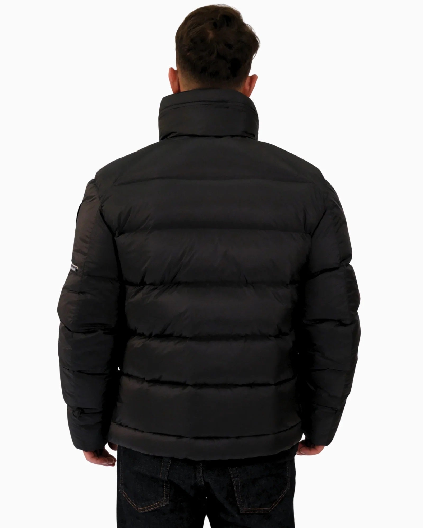 Piumino uomo corto "Wise" Nero con Tasche e Zip 