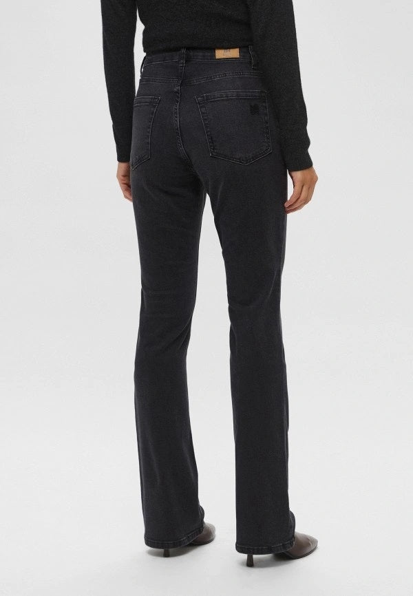 Jeans "Felce" in denim nero stone slim flare 