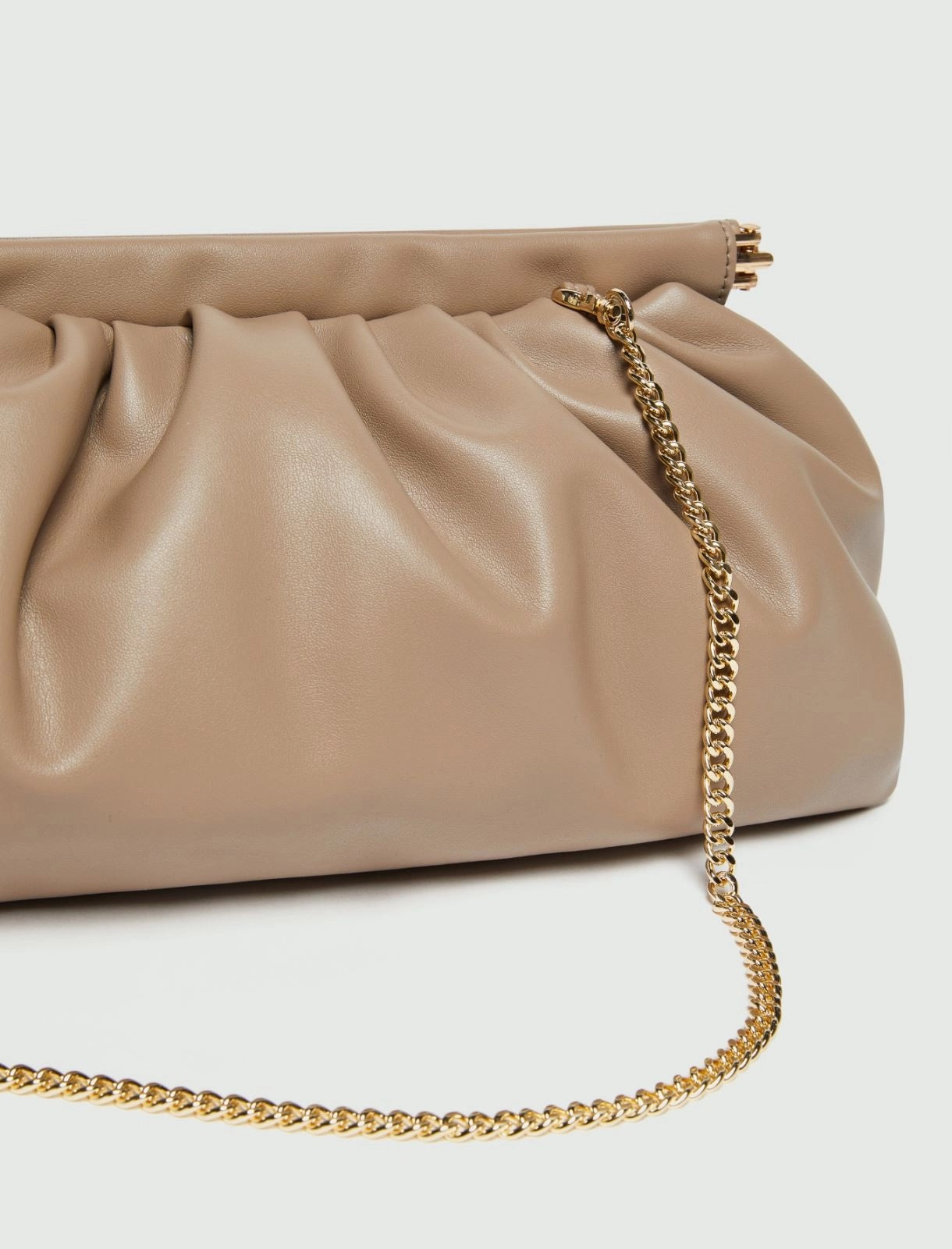 Pouch Morbida "Gloria" Beige con Tracolla in Catena Dorata 