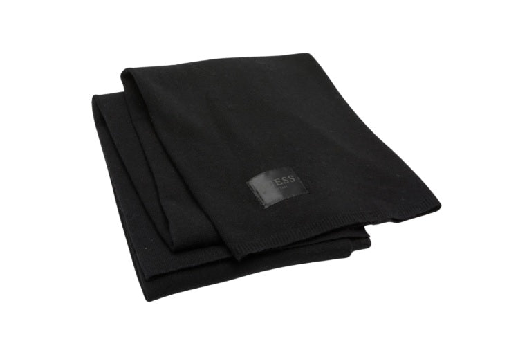 Sciarpa "Brenton" Nera in Maglia con Logo Guess 