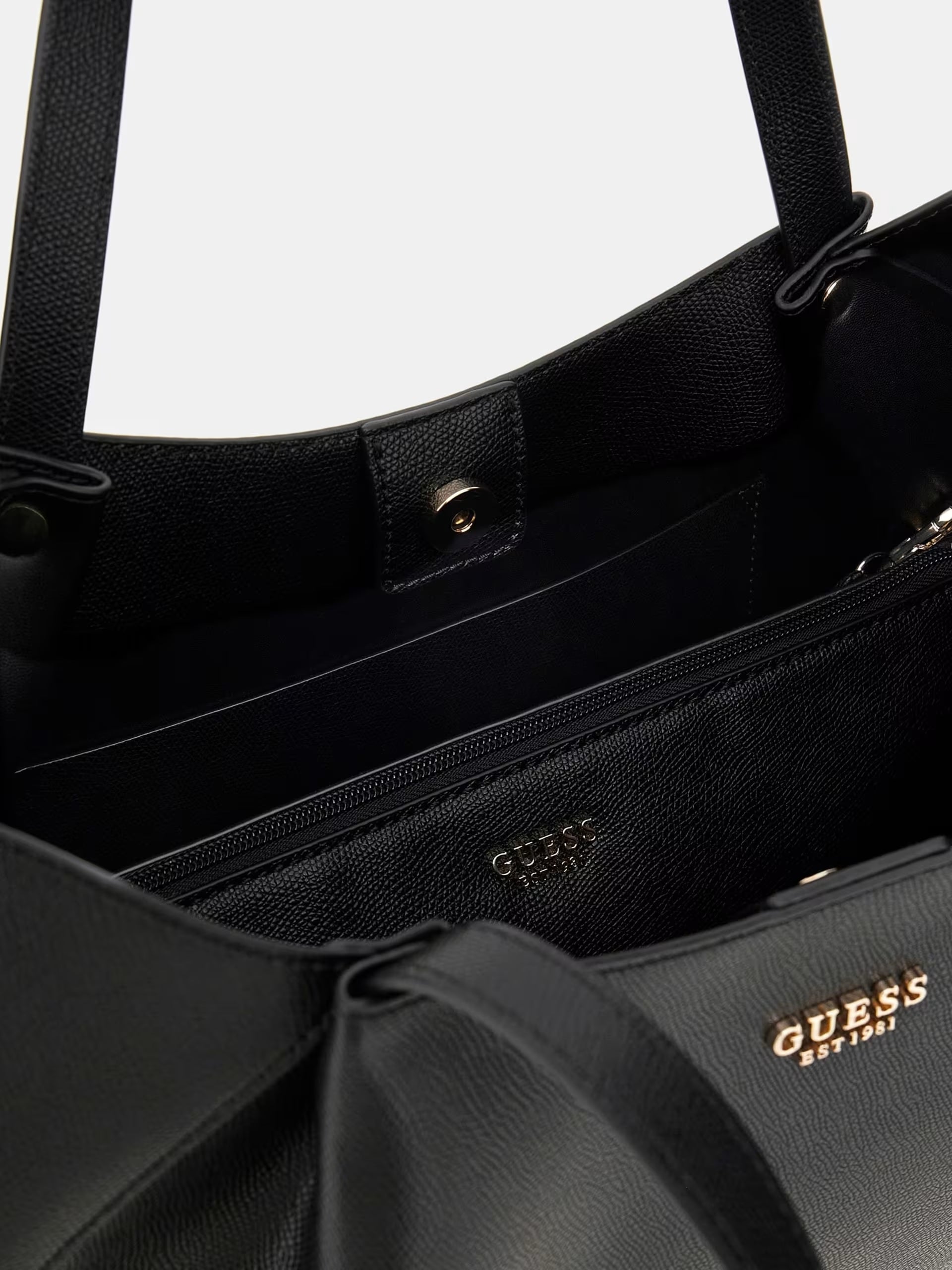 Shopper "Amorette" Nera in Similpelle con Charm Logato e Pochette 