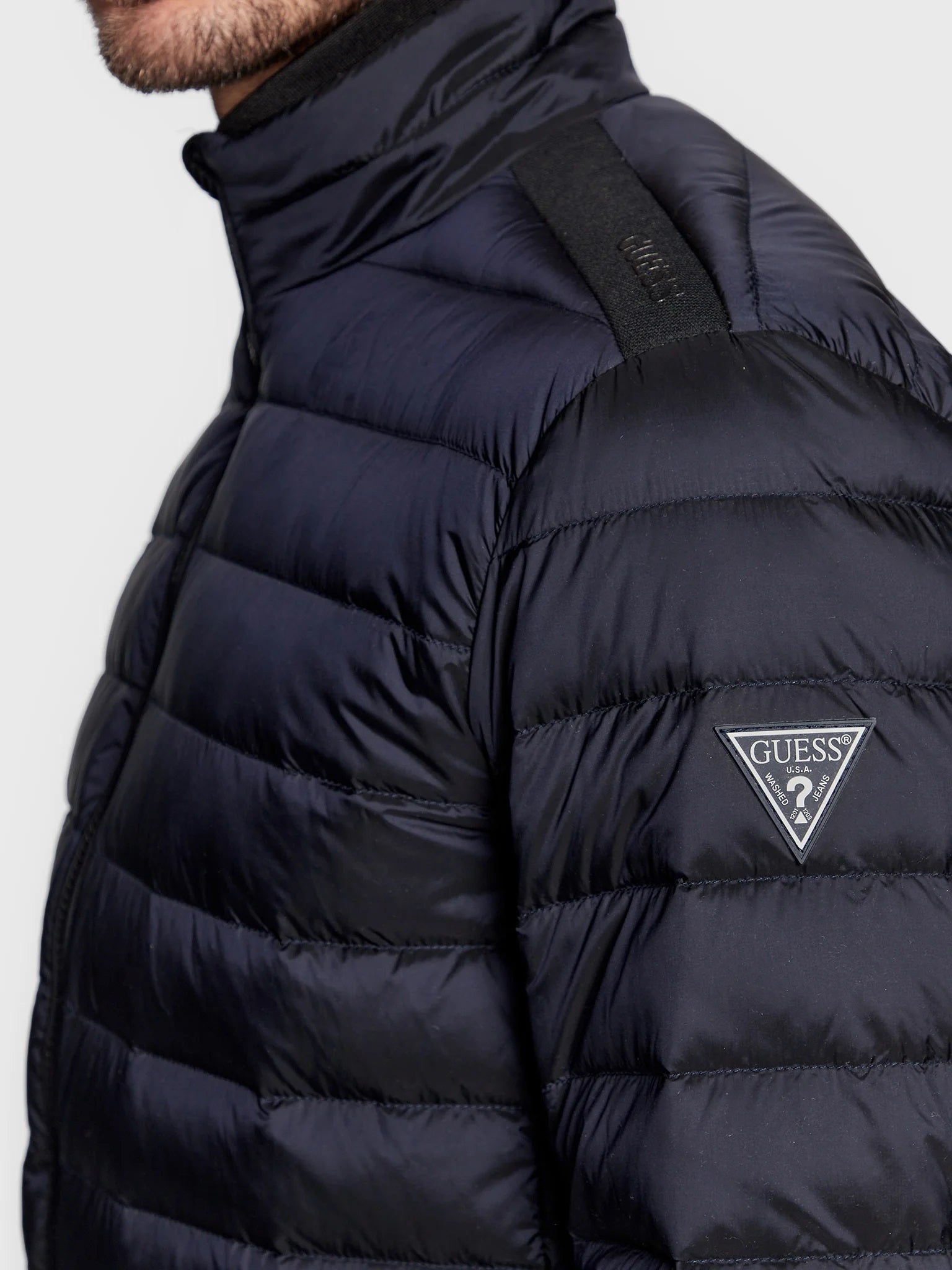 Piumino Blu Regular Fit con Zip e Imbottitura certificata RDS 