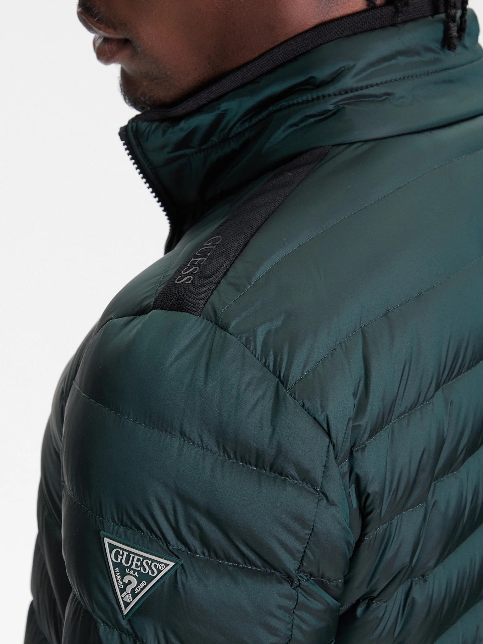 Piumino Verde Regular Fit con Zip e Imbottitura certificata RDS 