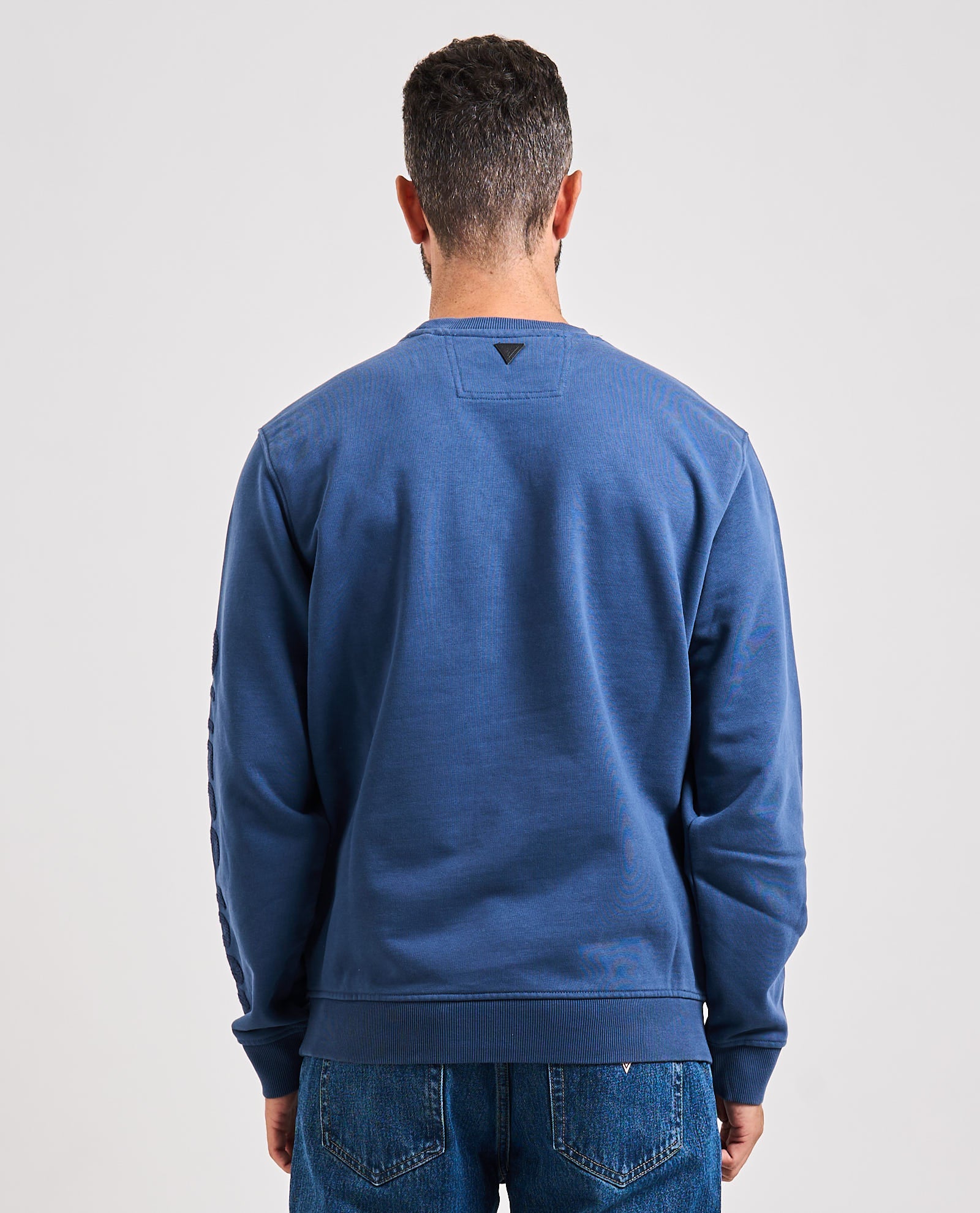 Felpa "Embro" Blu con Ricamo su Manica e Girocollo 