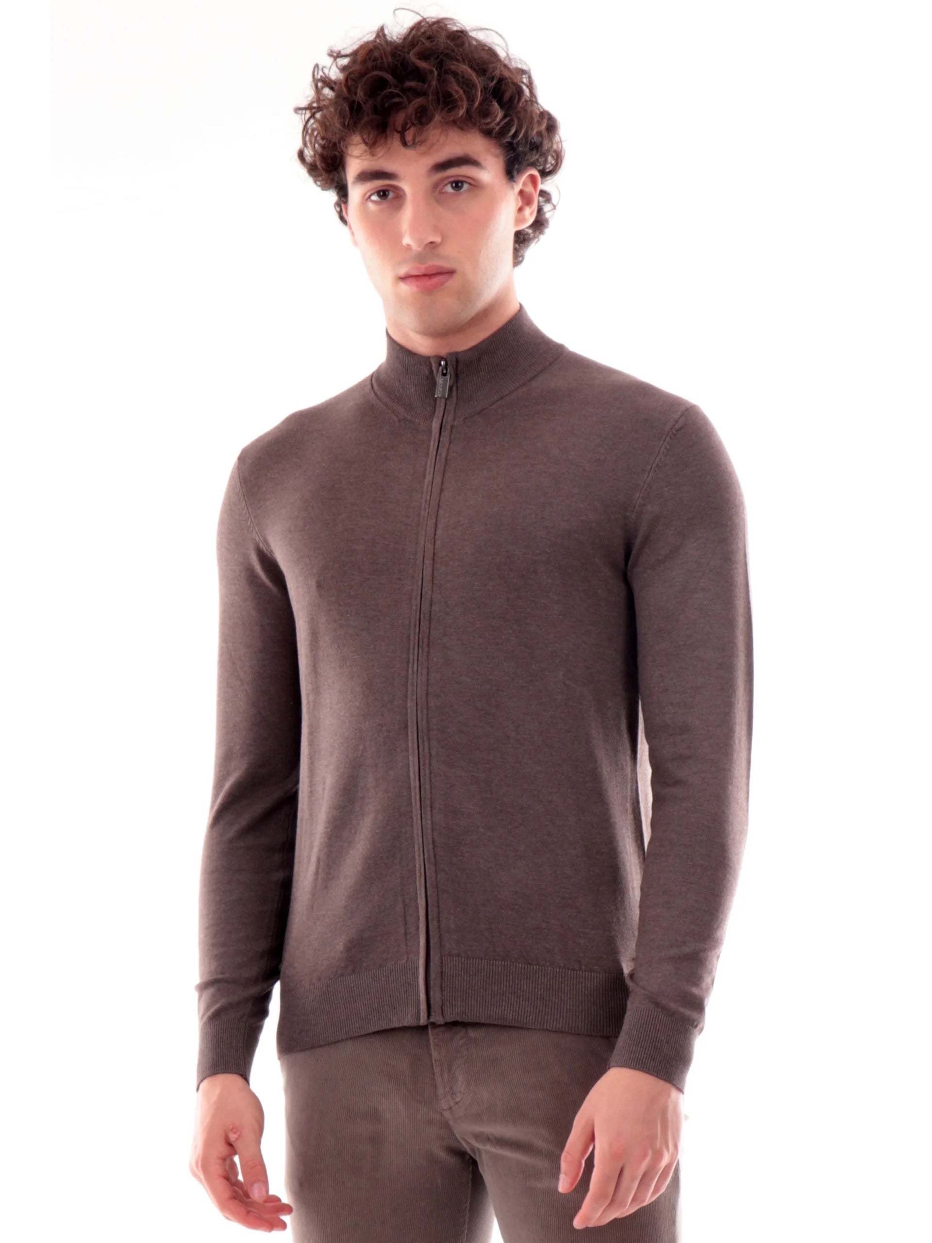 Maglia con zip da uomo tortora in filato finezza 12 Viscose Blend 
