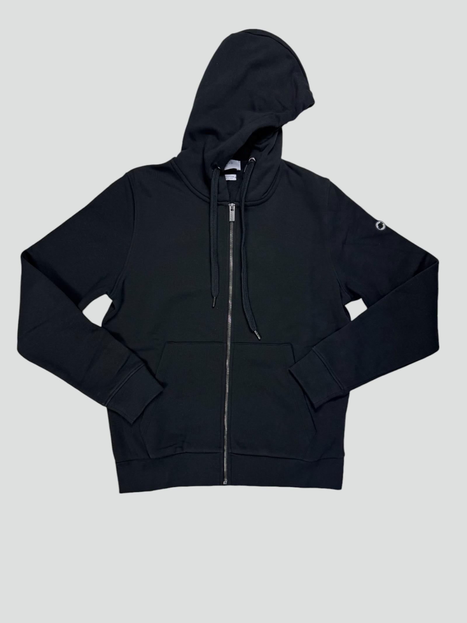 Felpa con cappuccio da uomo nera con zip e tasche frontali 
