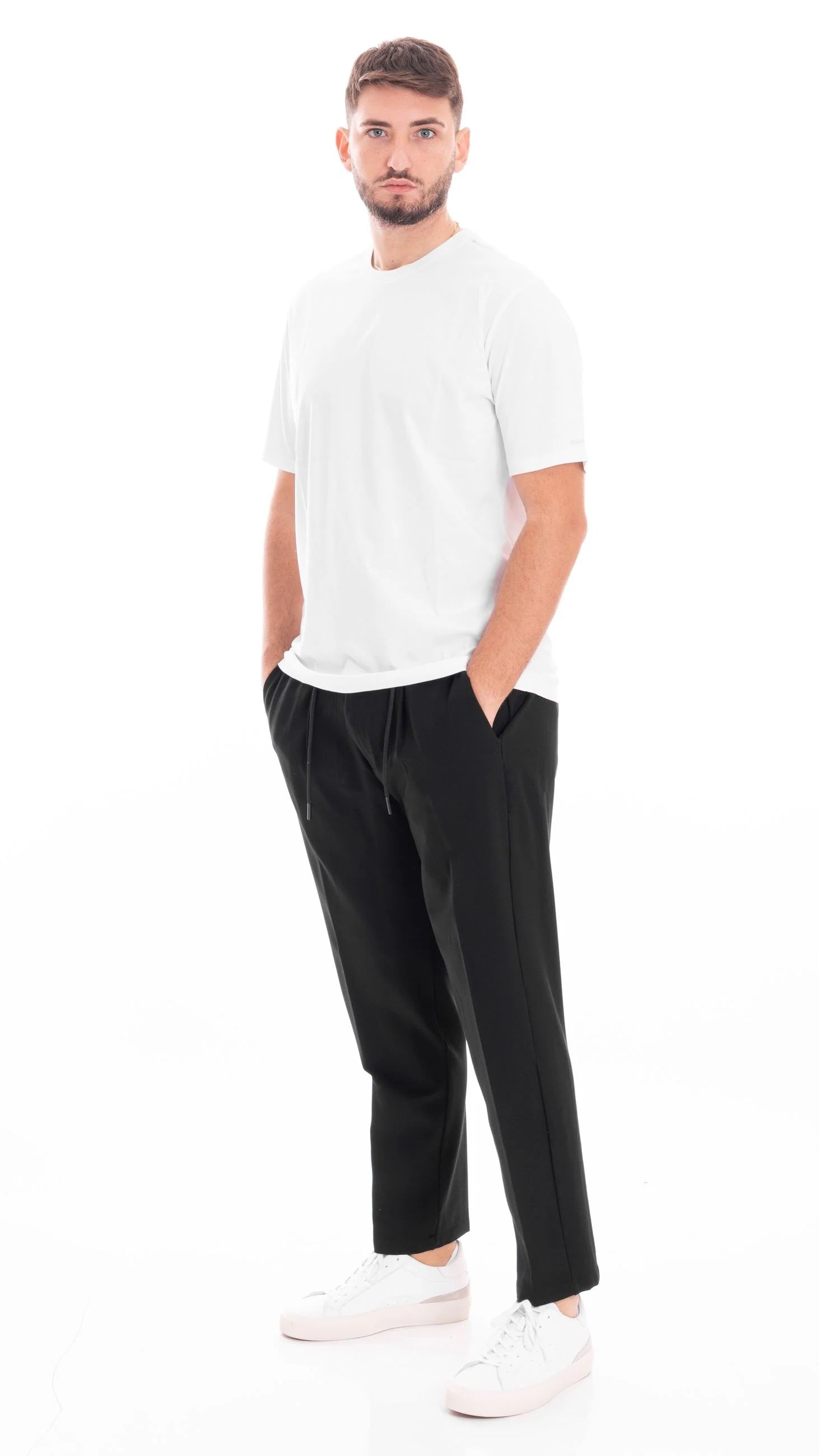 Pantalaccio da uomo nero in punto Milano con vita elasticata Markup 