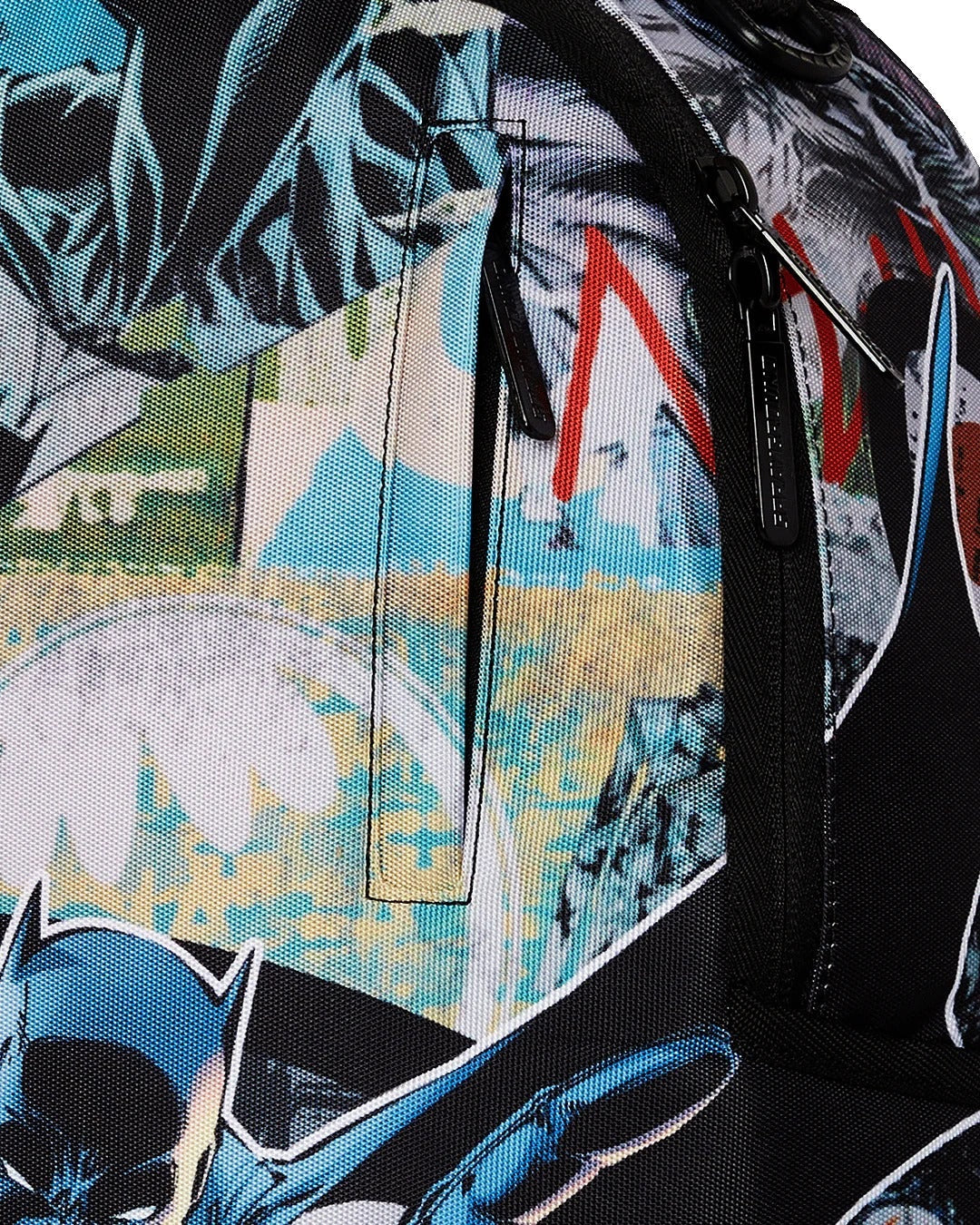 Zaino "Batman Collage Shark" Multicolor con Grafica DC Comics 