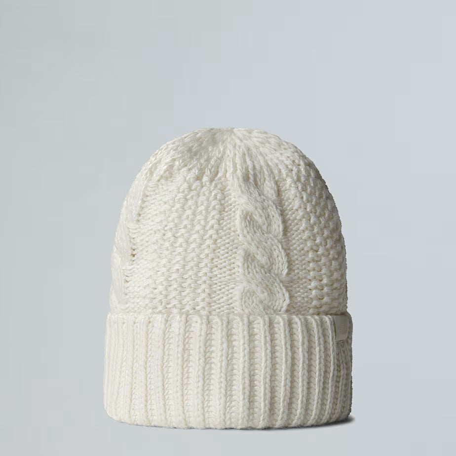Cappello "Oh-Mega" bianco in maglia riciclata con lavorazione a trecce 