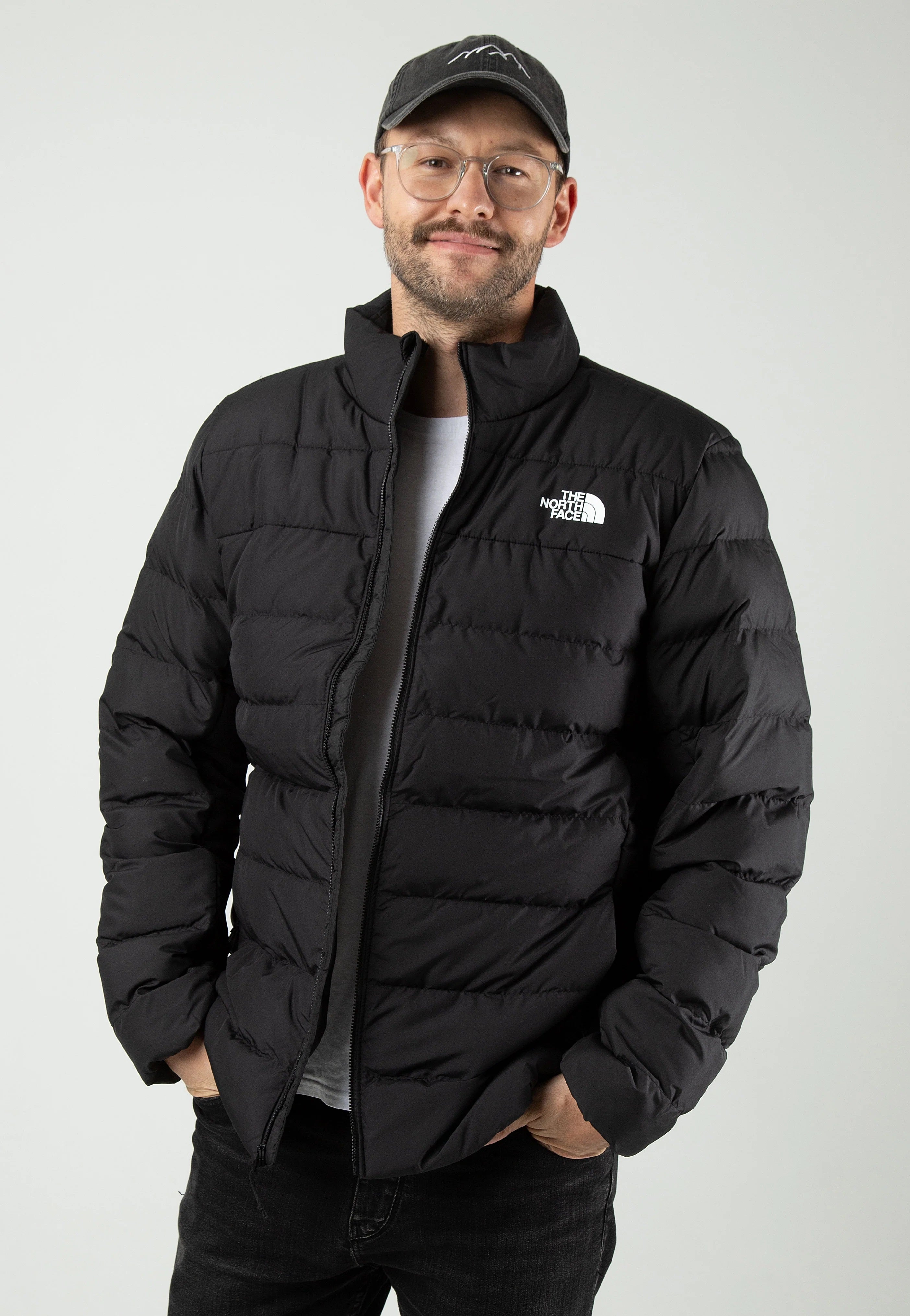 Giubbino nero "Aconcagua 3" Trapuntata con Finitura DWR 