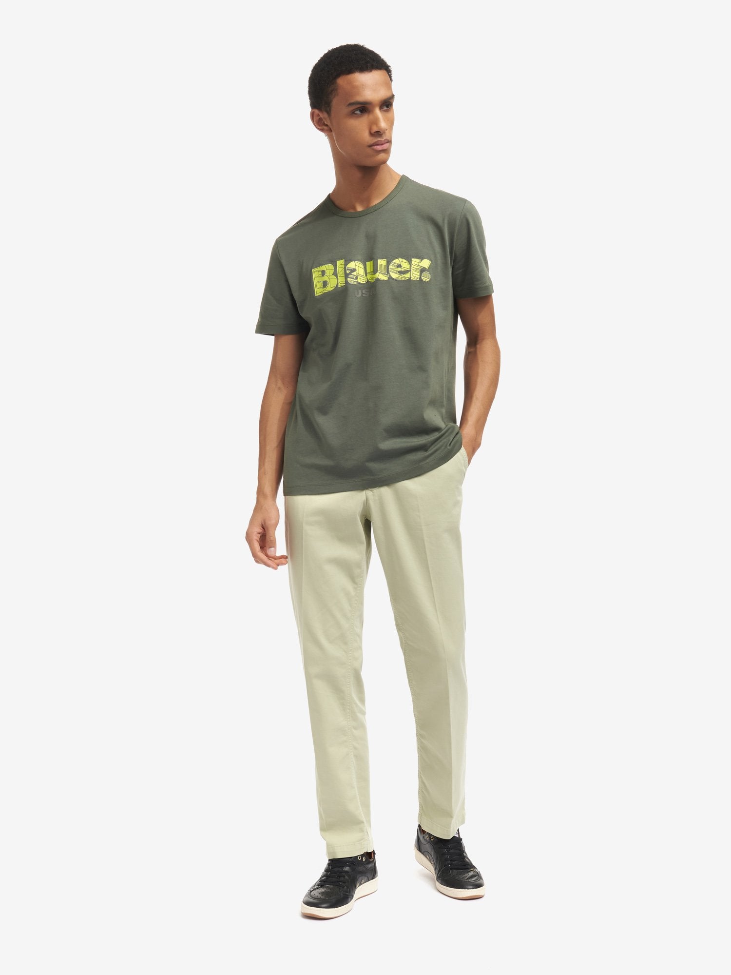T-shirt "USA Logo" Verde con Stampa Frontale 