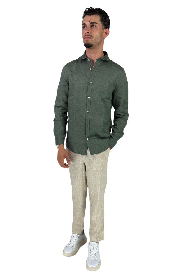 Camicia verde militare da uomo in puro lino con collo italiano 